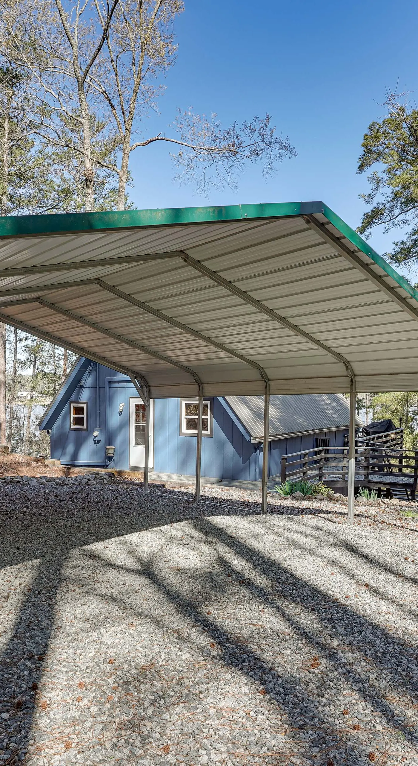 Private Beach & Dock! Cozy Lake Sinclair Cabin