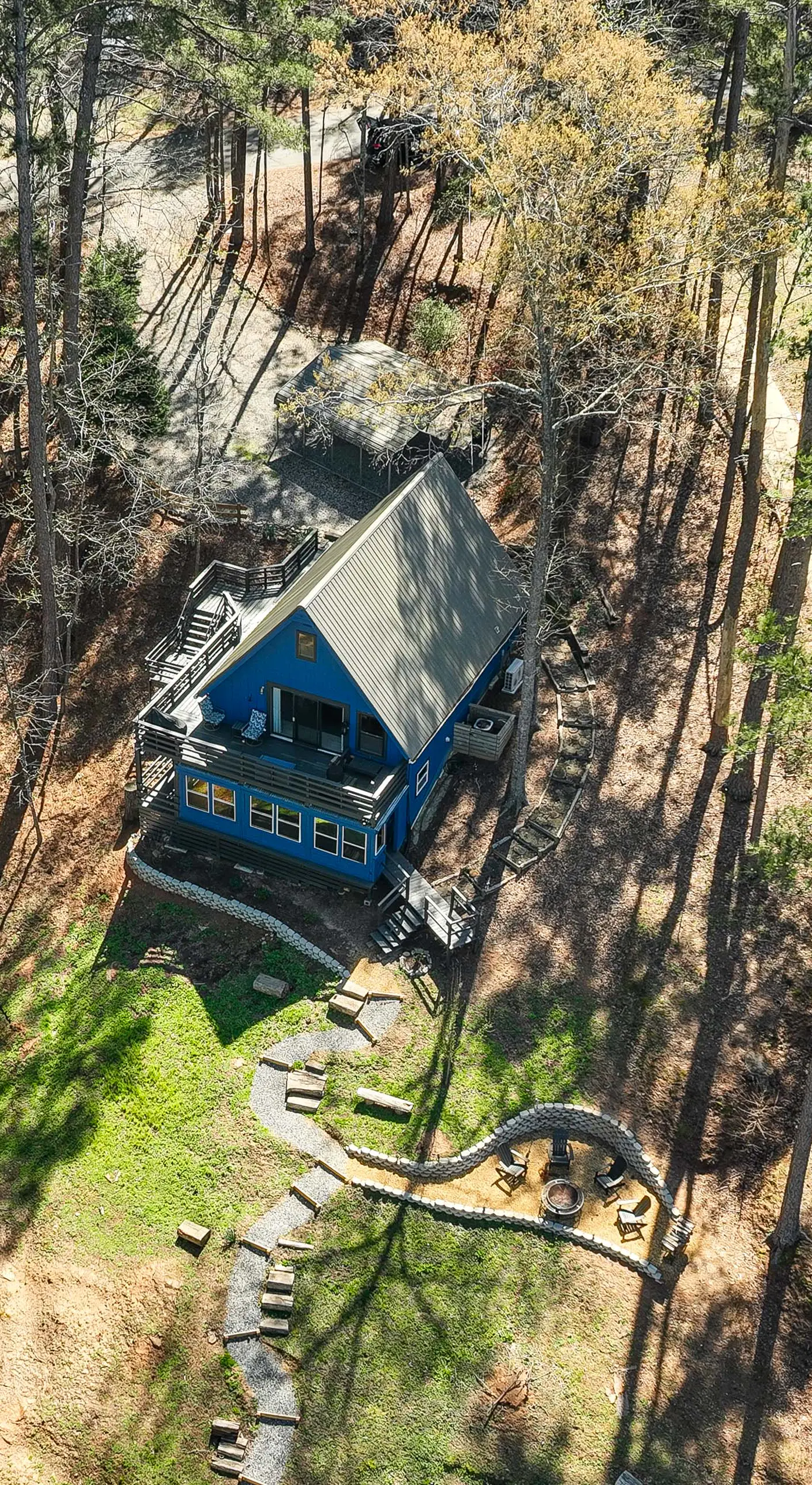 Private Beach & Dock! Cozy Lake Sinclair Cabin