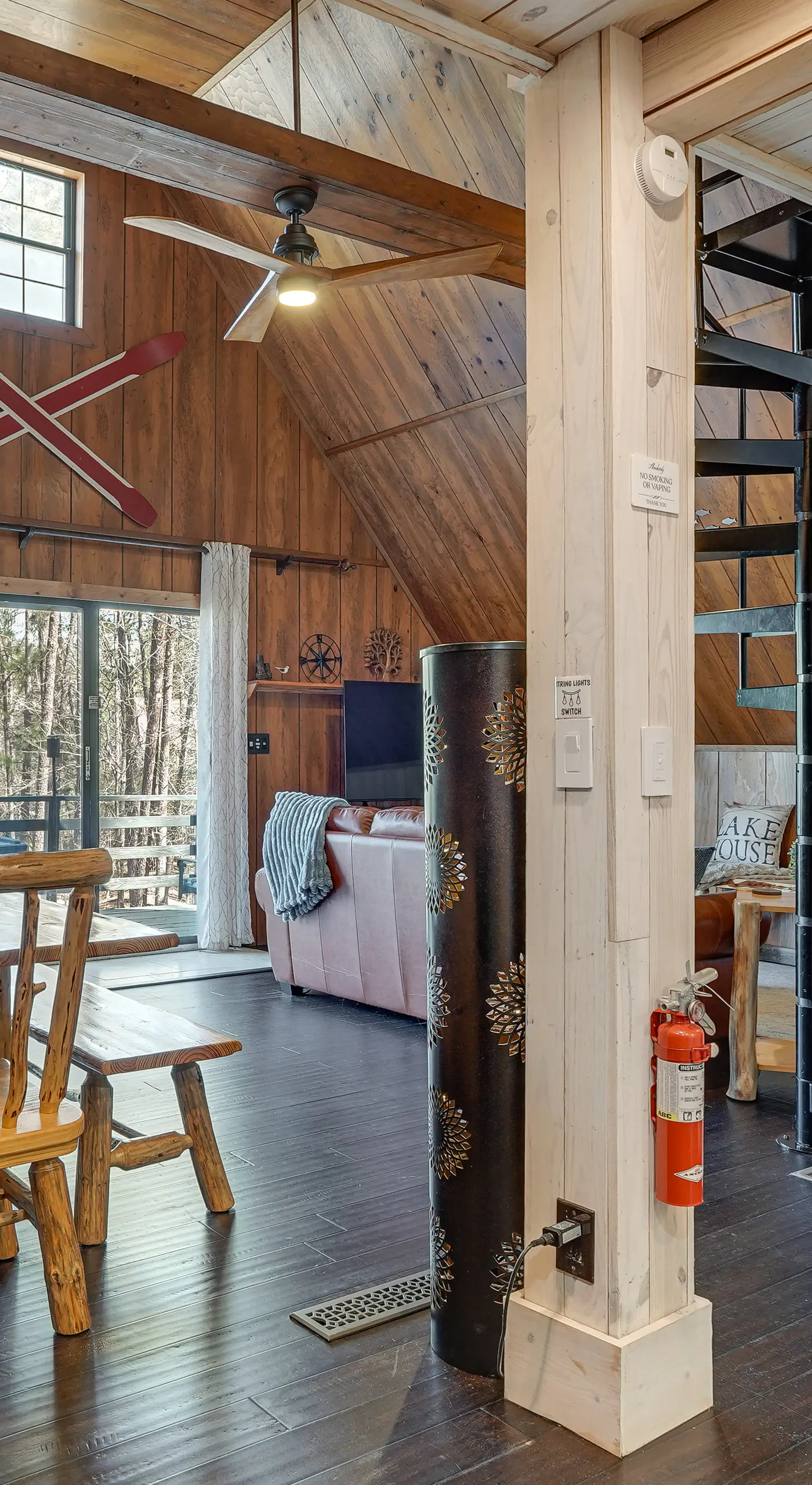 Private Beach & Dock! Cozy Lake Sinclair Cabin
