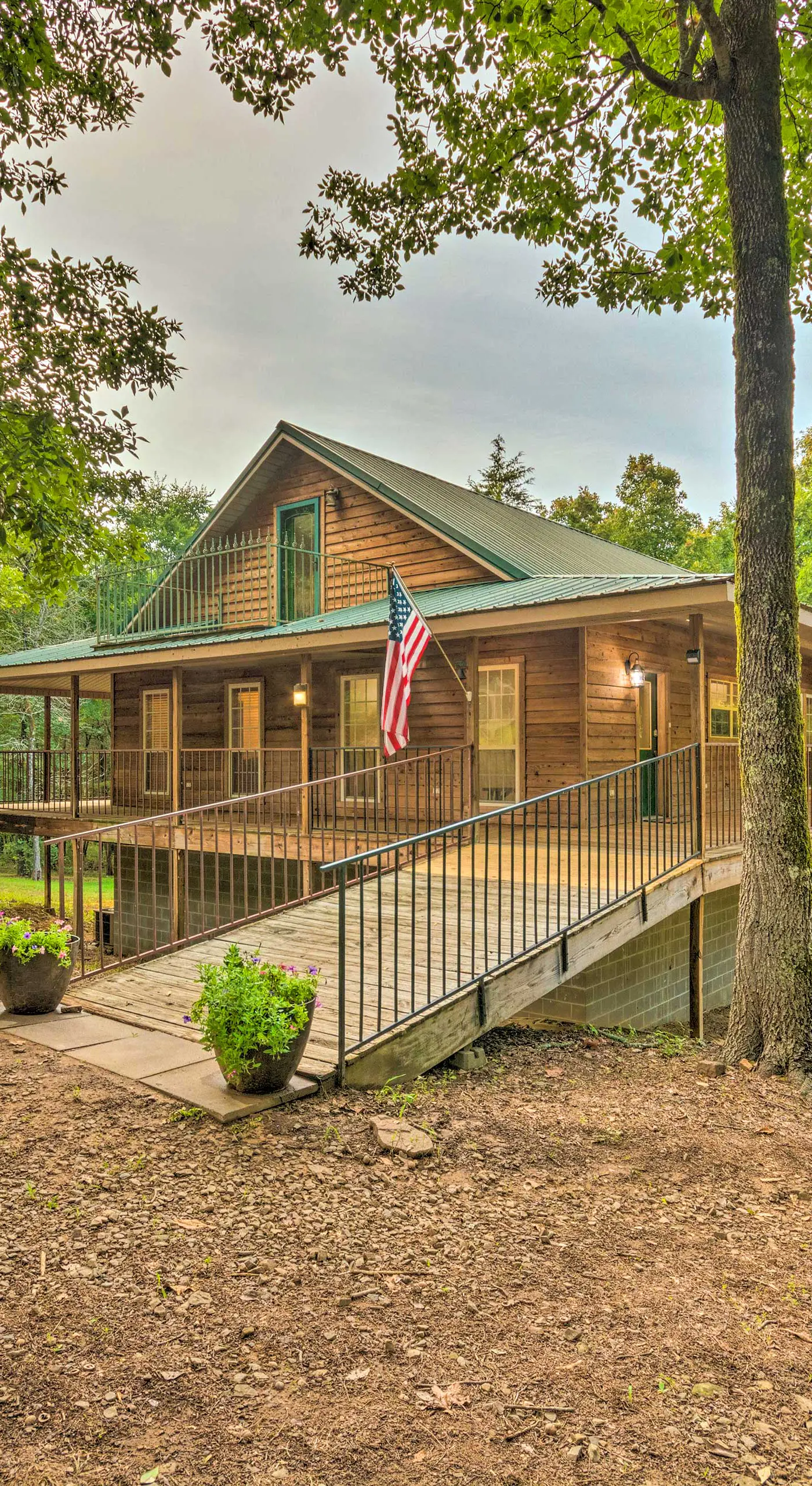 Deck + Fire Pit: Lakefront Hideaway in Scranton!