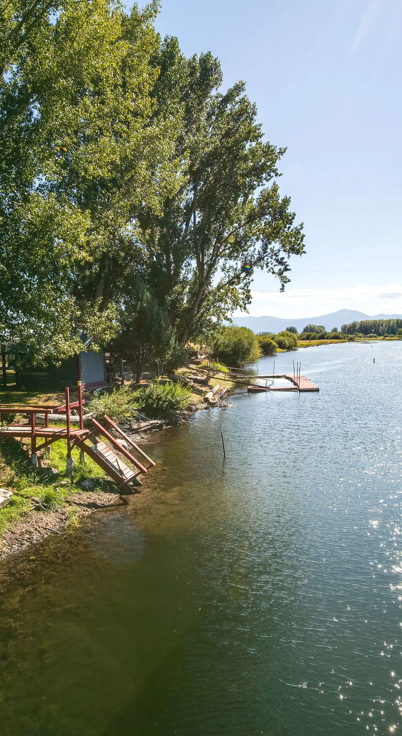 Resort Cabin on the River ~ 21 Mi to Crater Lake!