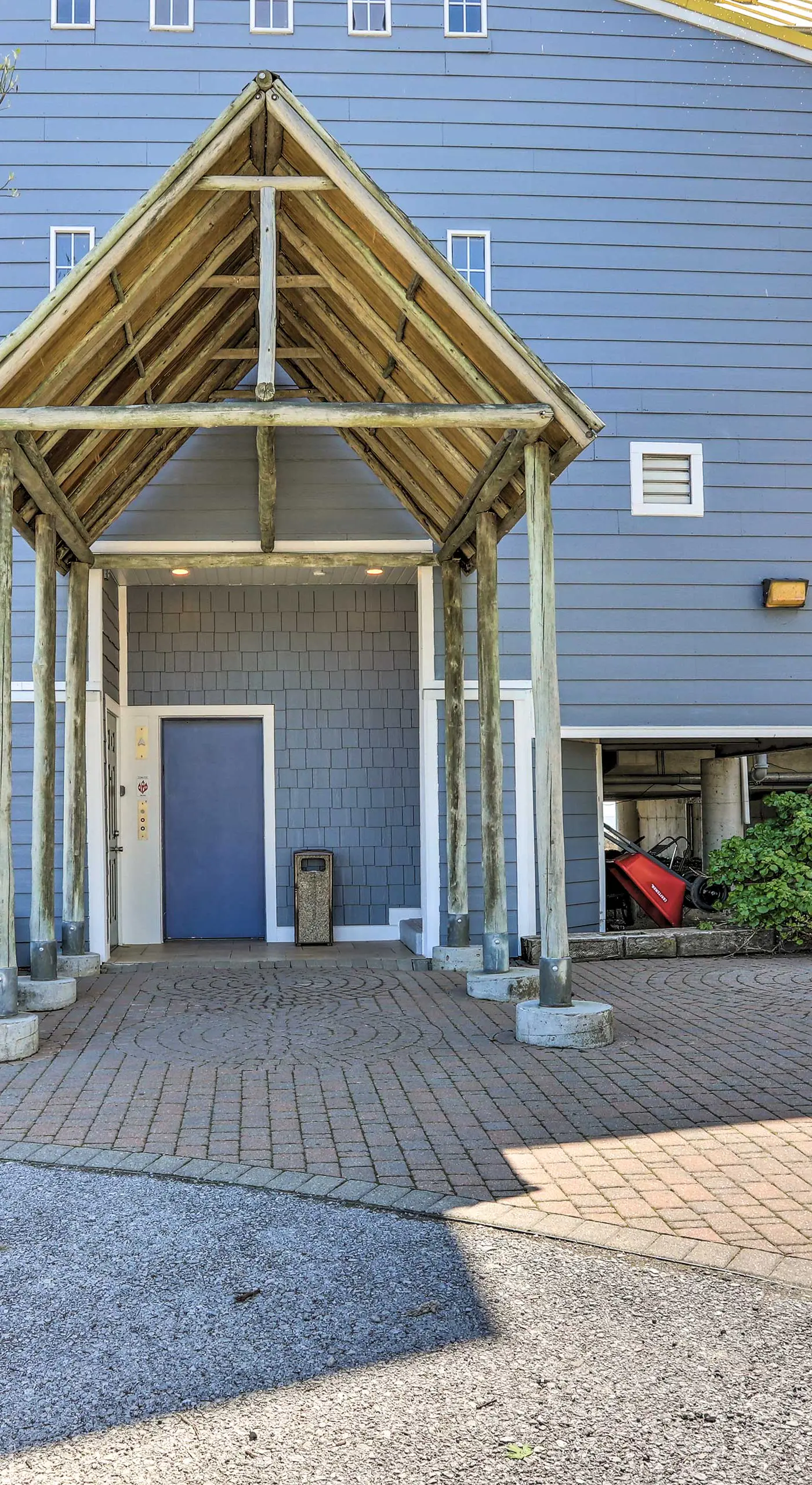 Waterfront Middle Bass Condo w/ Pool Access!