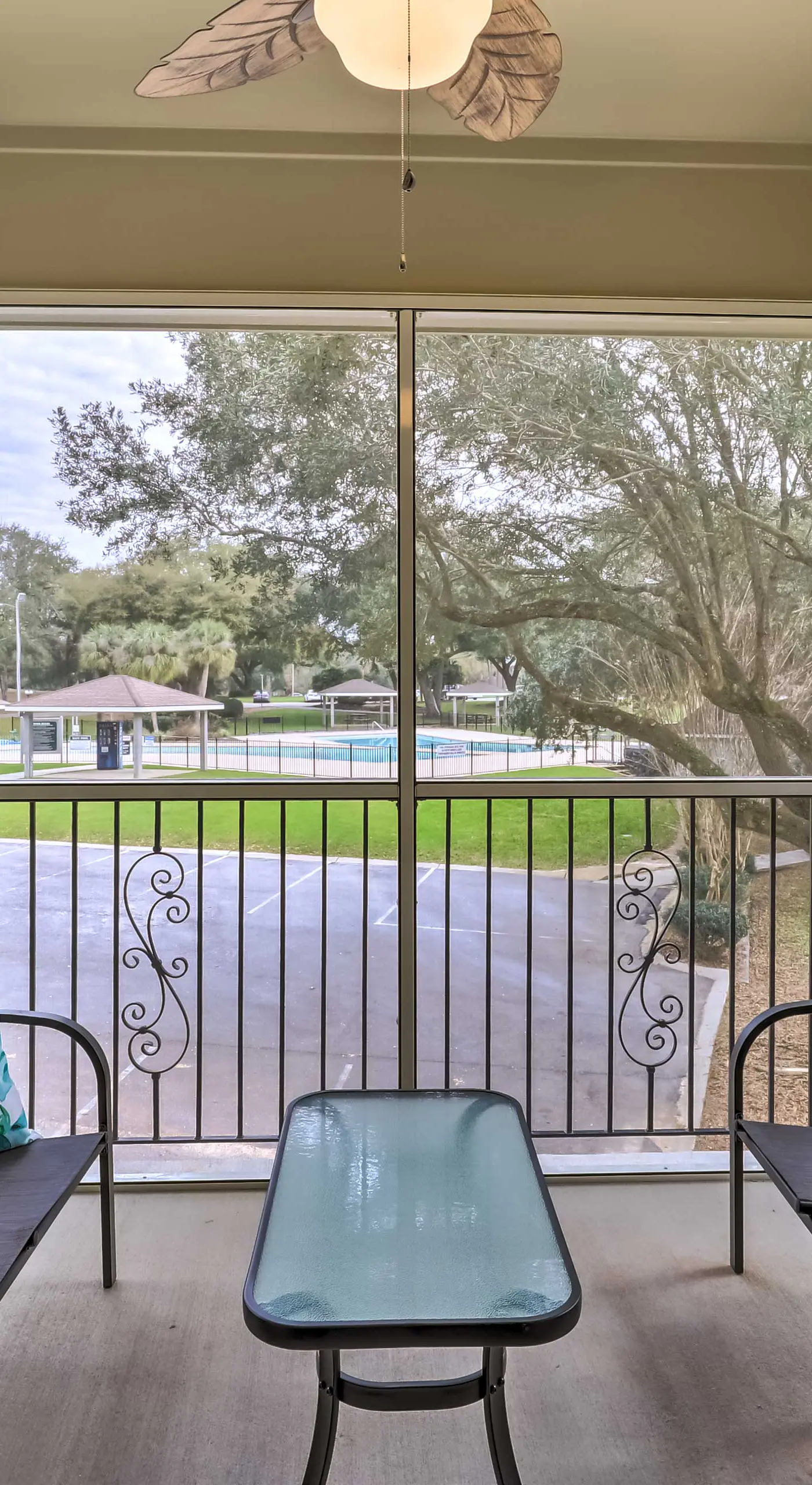 Diamondhead Condo - Marina, Pool Access & Golfing!