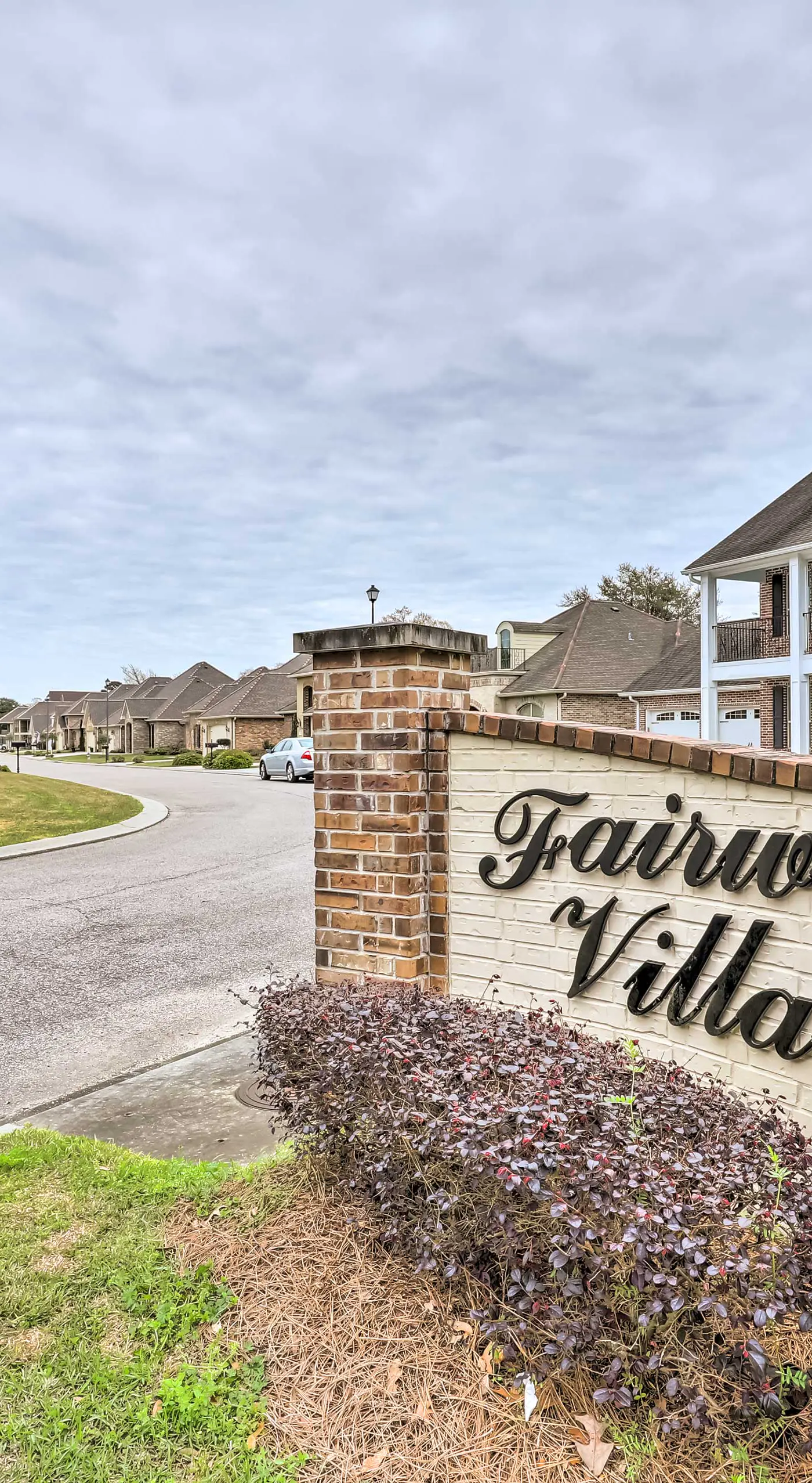Diamondhead Condo - Marina, Pool Access & Golfing!