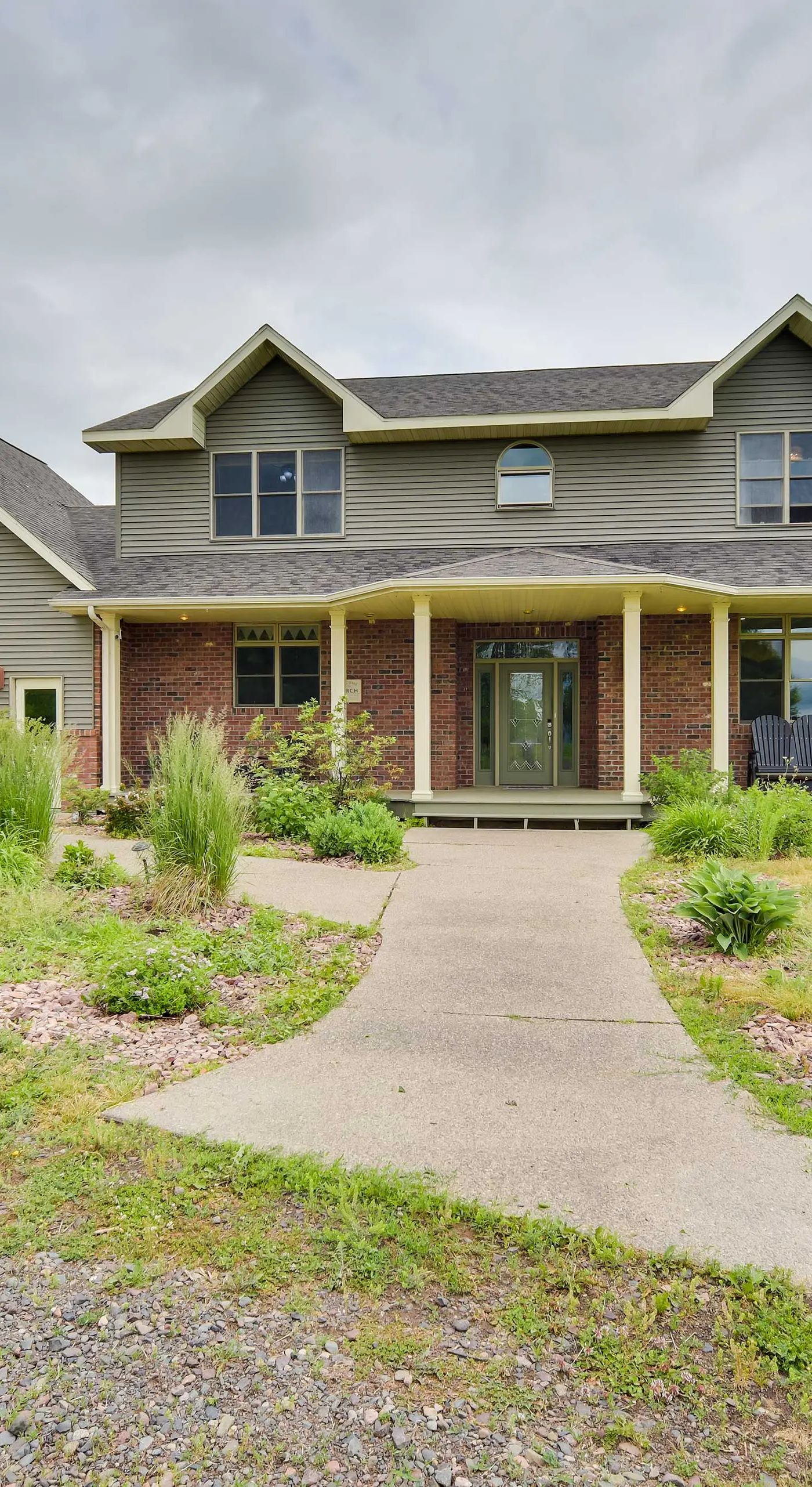 Riverfront Bliss in Rice Lake: Deck, Grill & Hike!