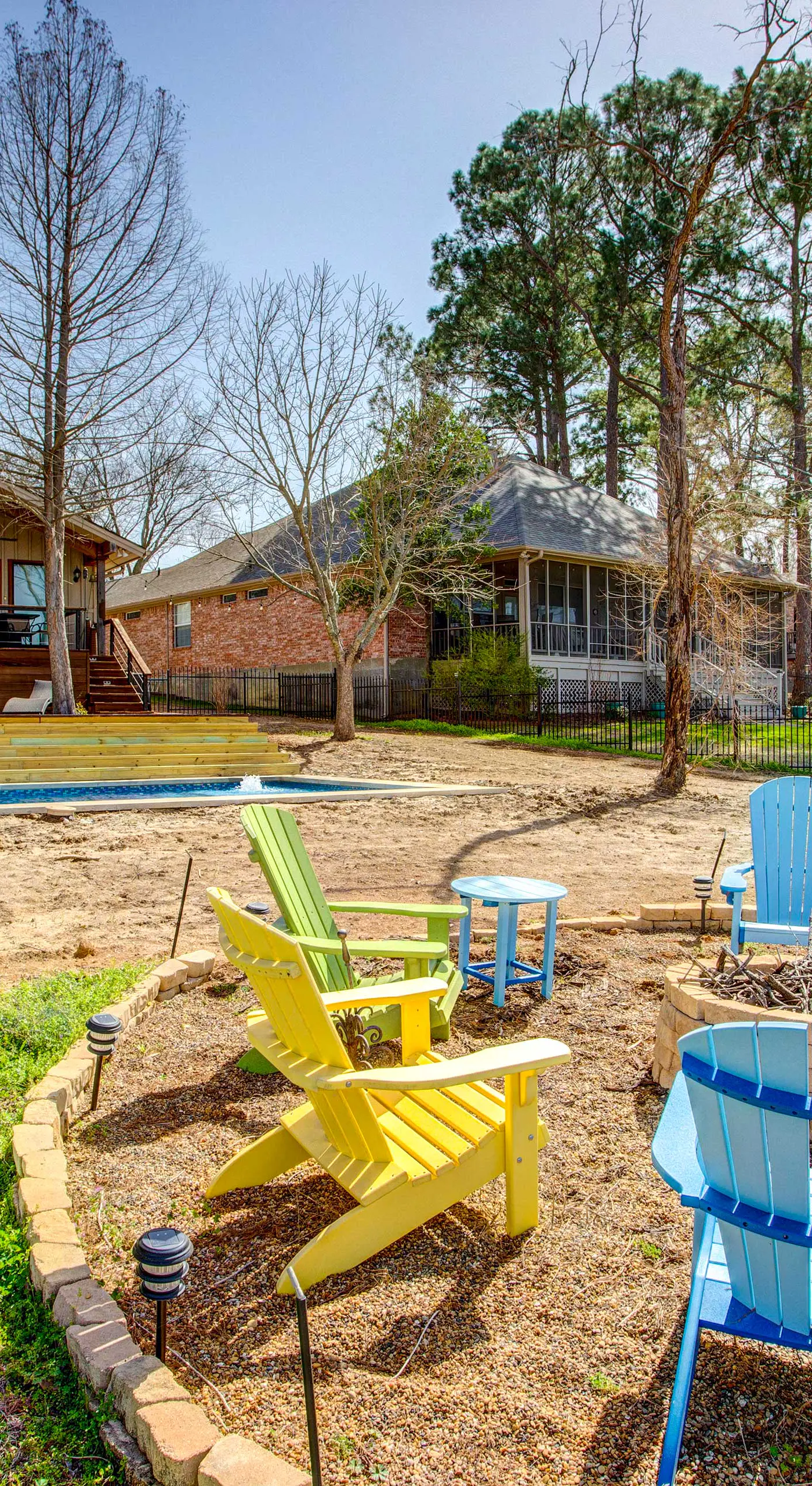 Cedar Creek Lakefront Vacation Rental w/ Pool