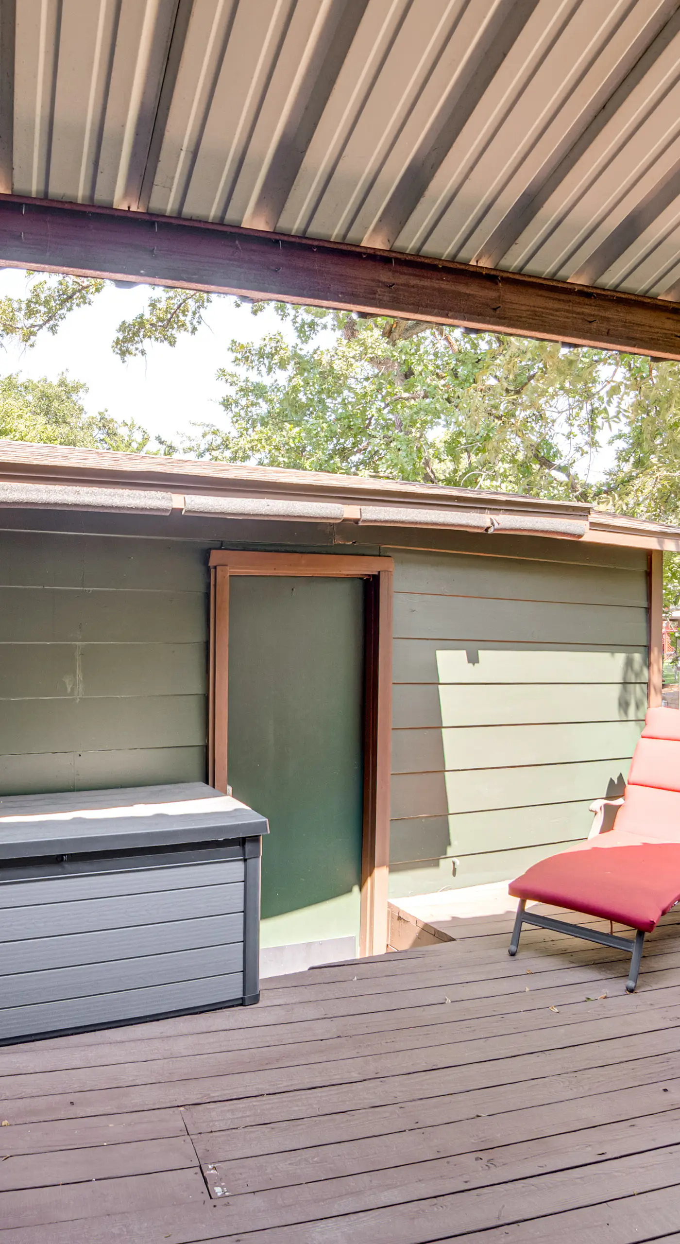 Spacious Deck: Waterfront Home in Gun Barrel City!