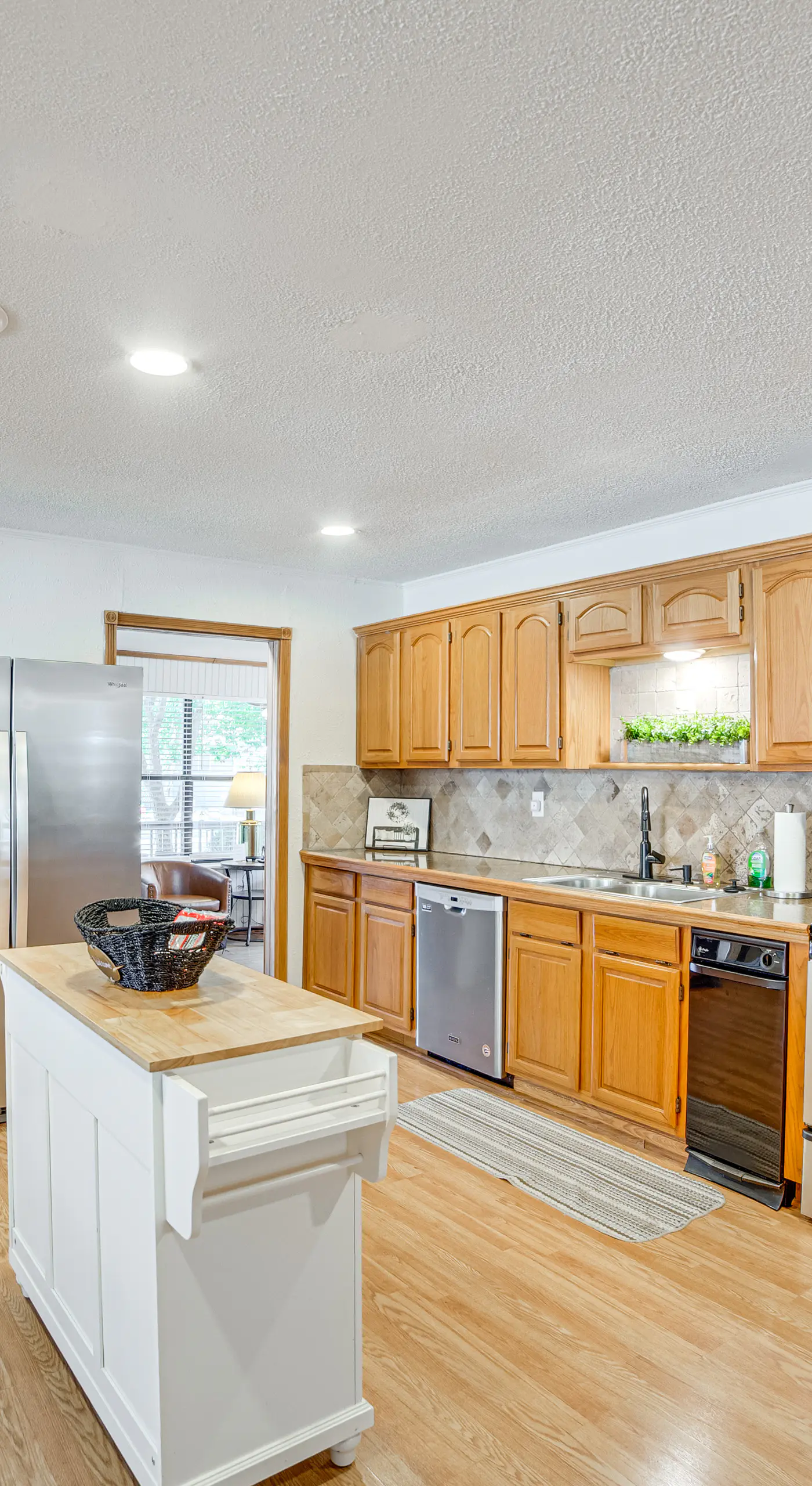 Spacious Deck: Waterfront Home in Gun Barrel City!