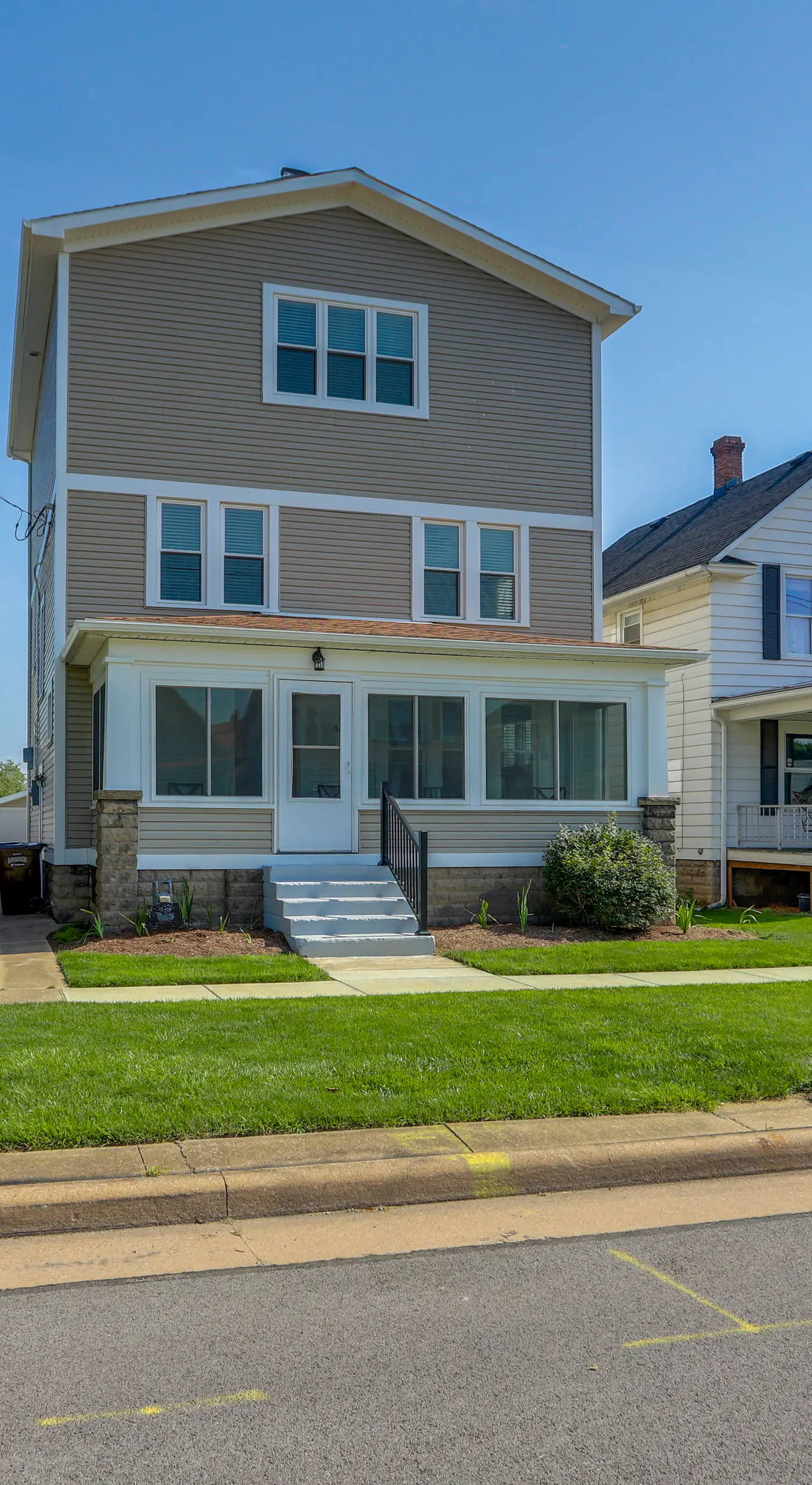 Walk to Lake Erie: Spacious Home in Sandusky!