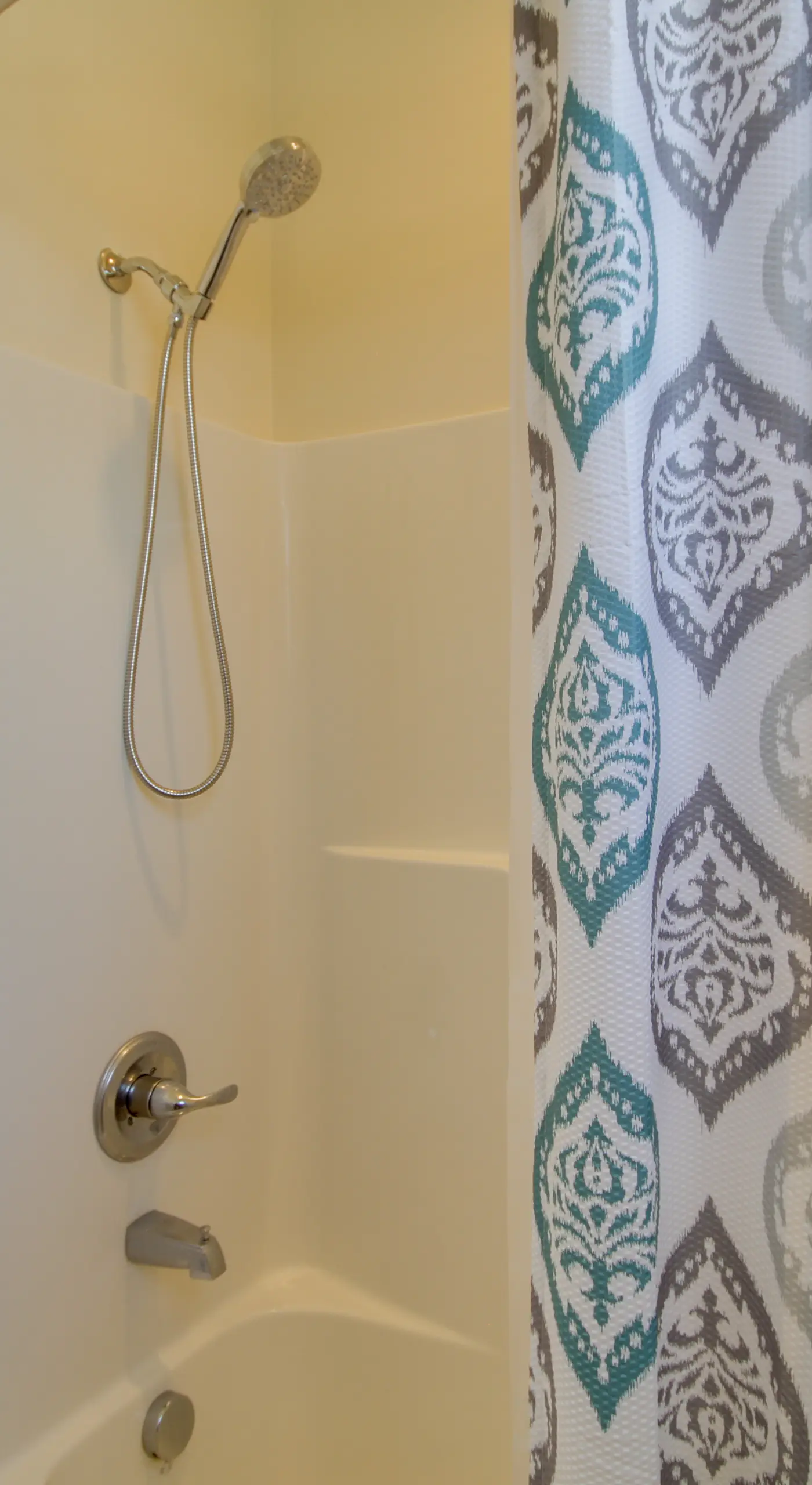 Sunny Waveland Home Rental w/ Pool: Walk to Beach!