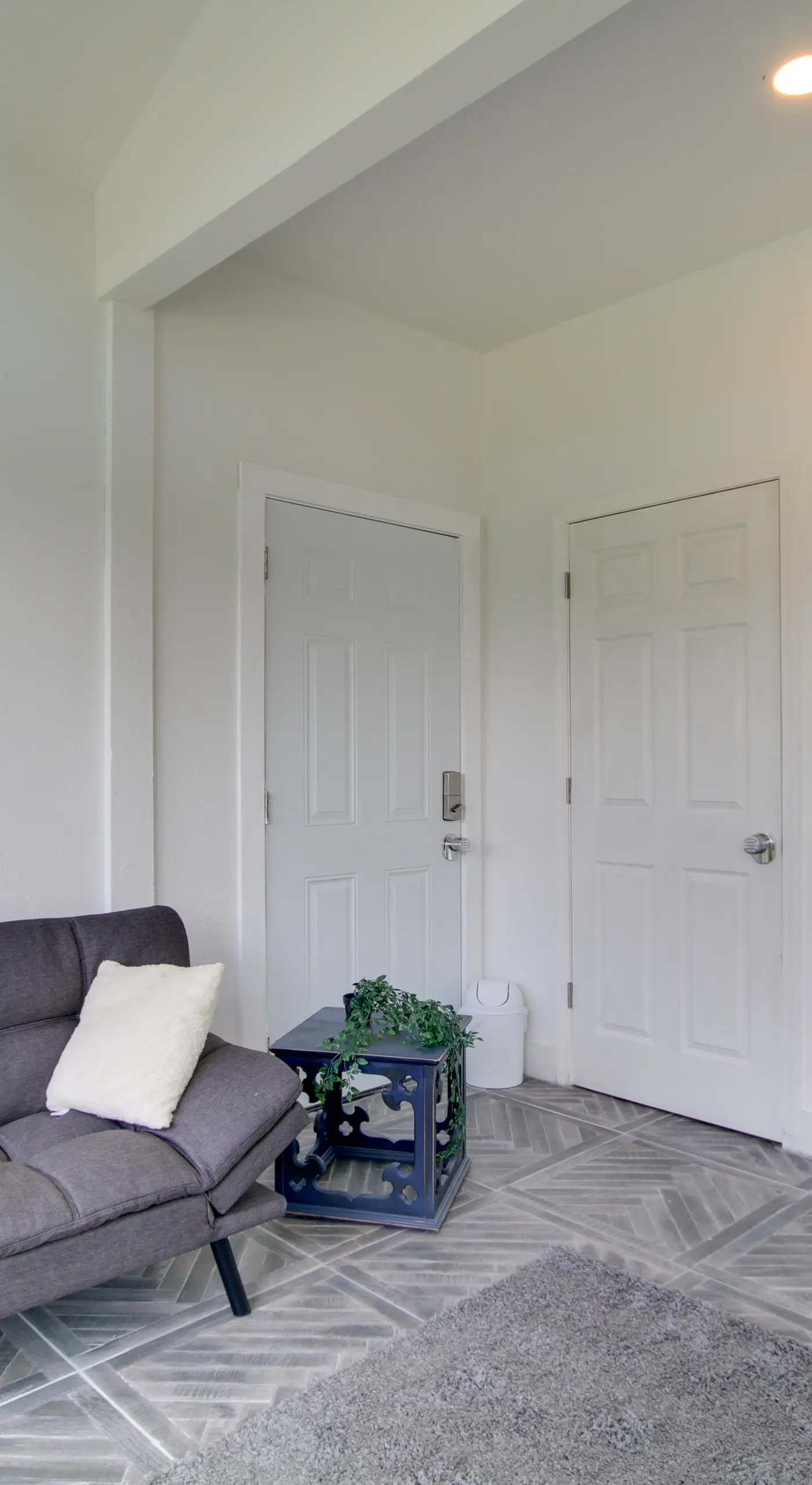 Sunny Waveland Home Rental w/ Pool: Walk to Beach!