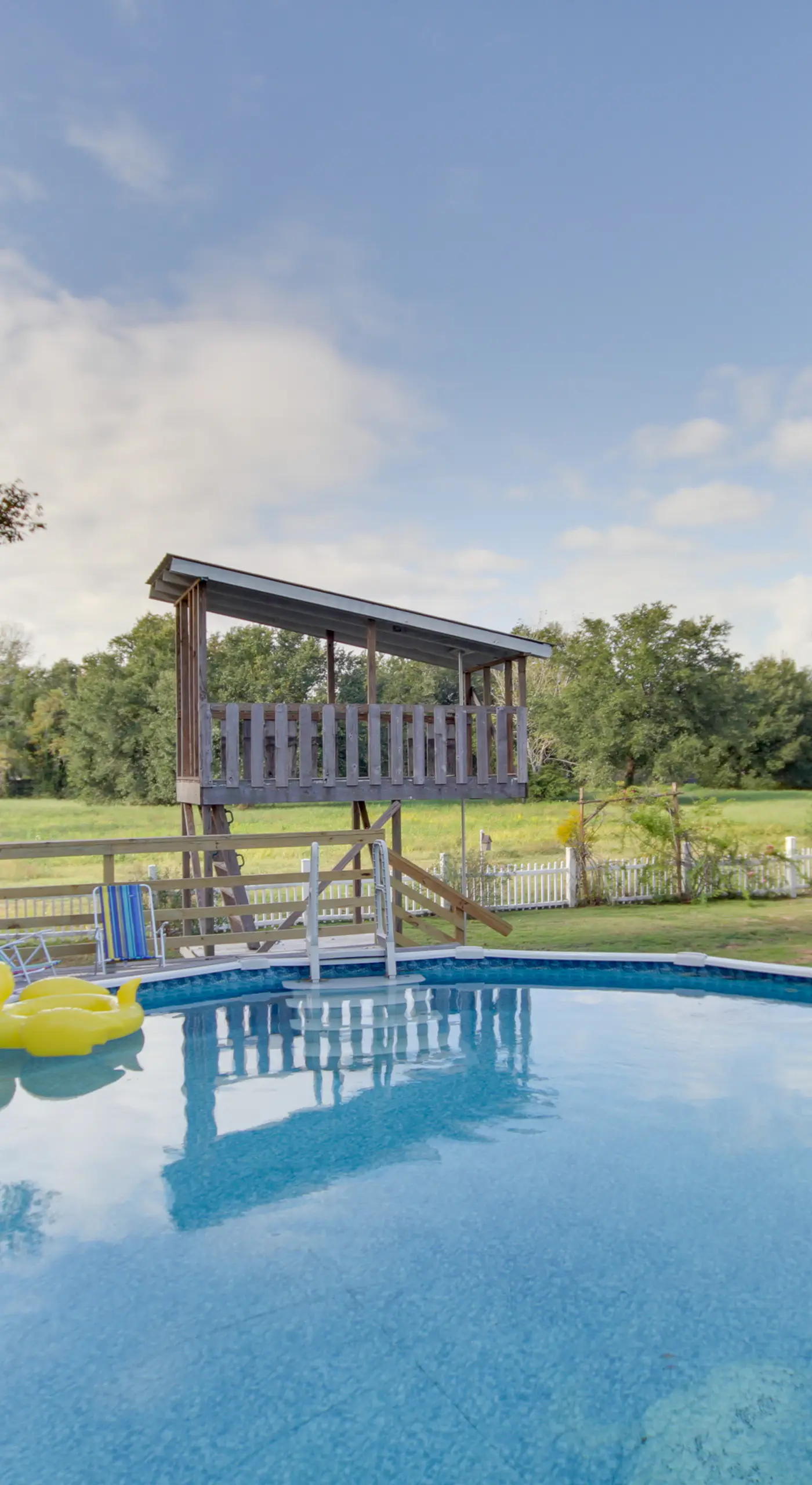 Sunny Waveland Home Rental w/ Pool: Walk to Beach!