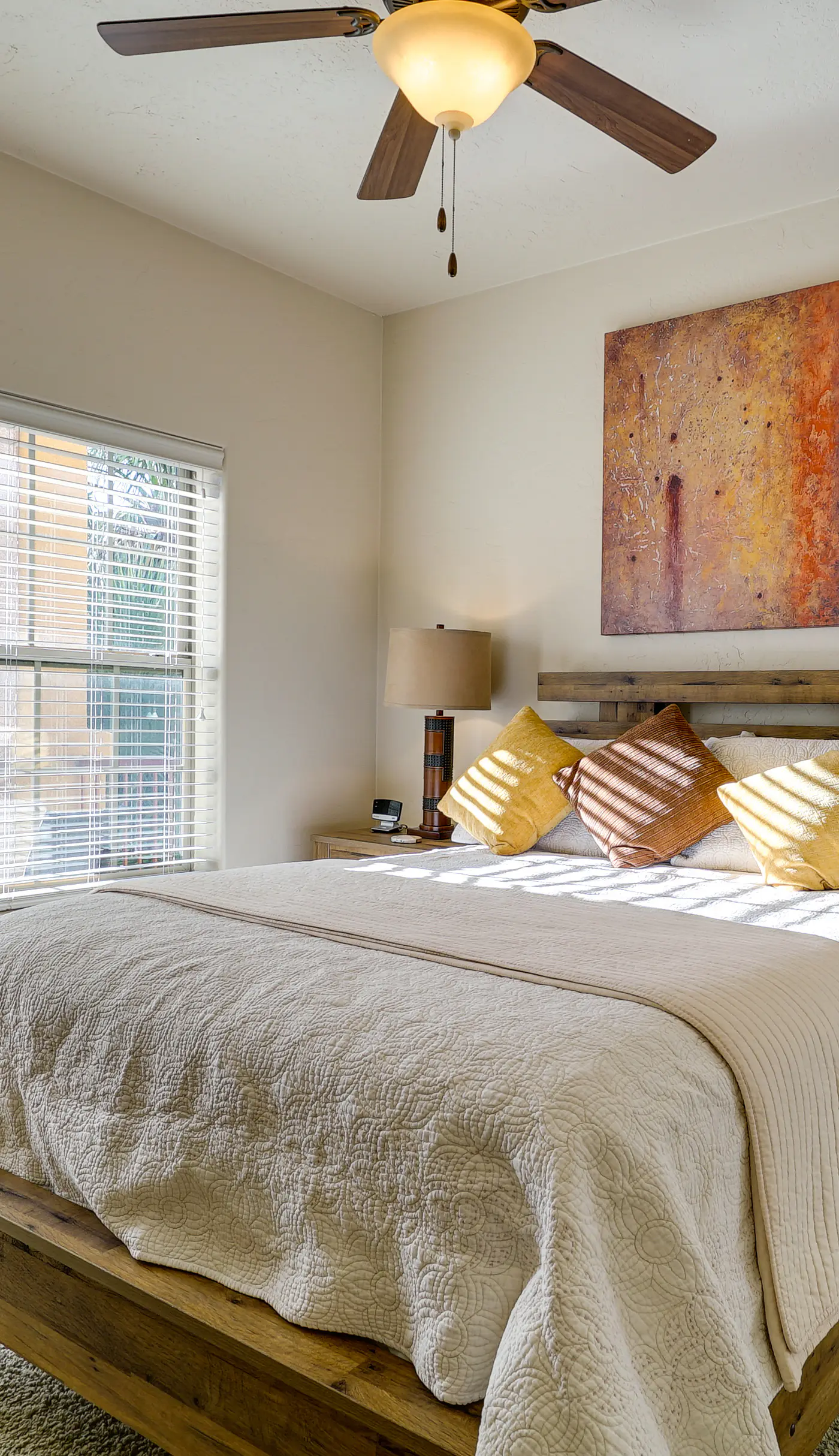 Inviting Las Cruces Condo < 1 Mi to Mesilla Plaza!