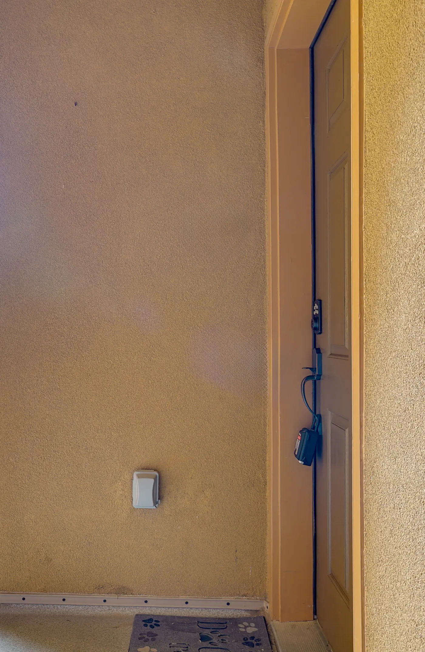 Inviting Las Cruces Condo < 1 Mi to Mesilla Plaza!