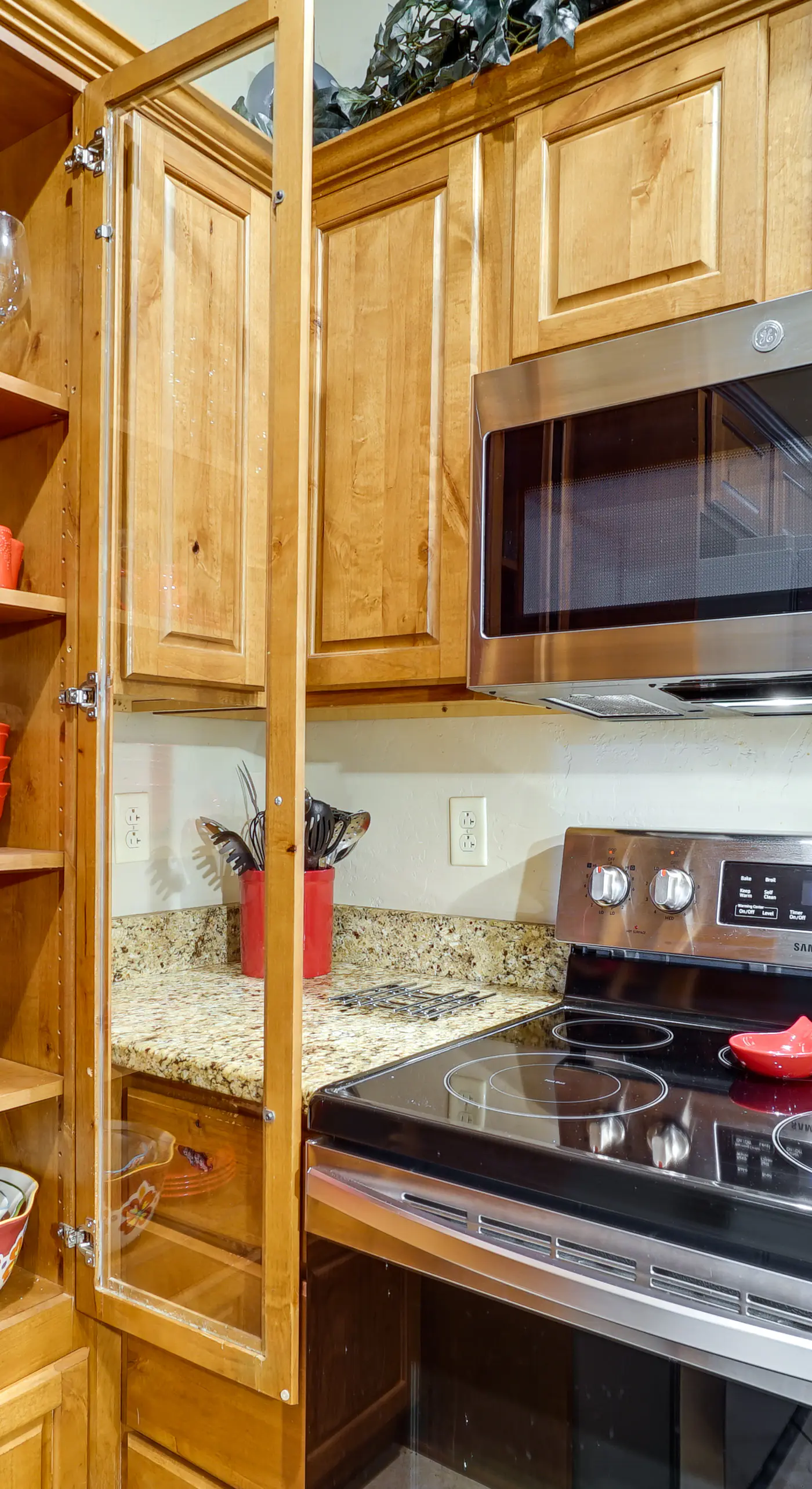Inviting Las Cruces Condo < 1 Mi to Mesilla Plaza!