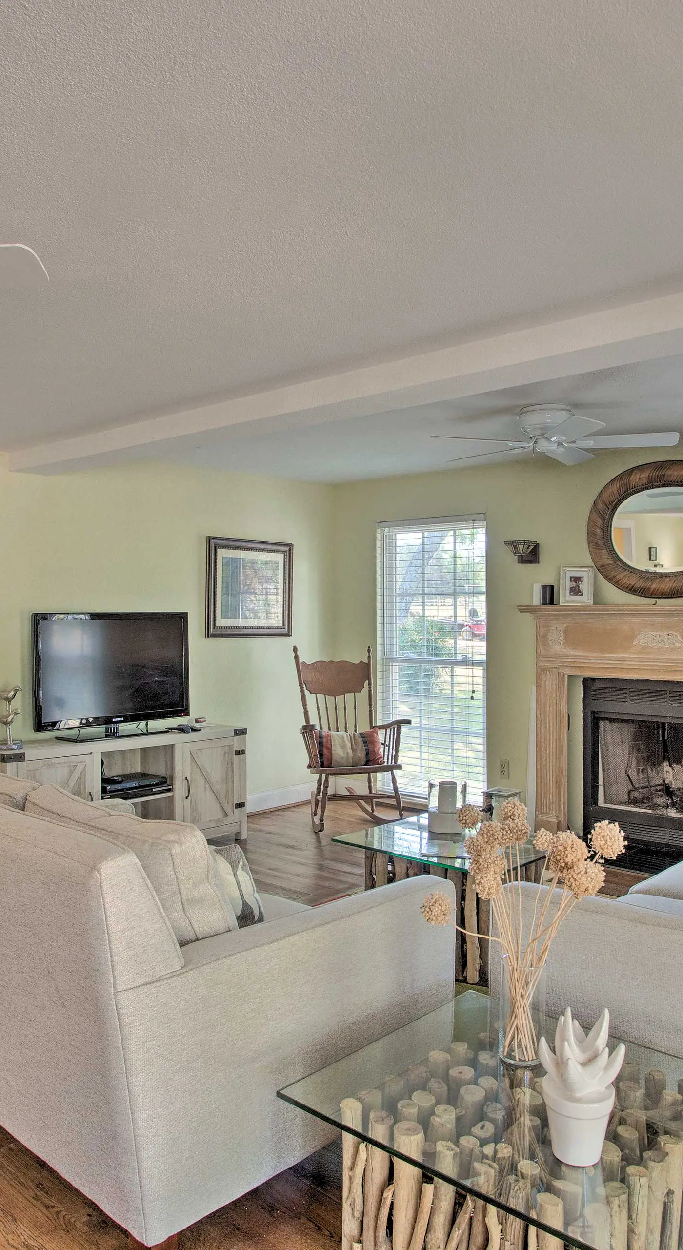 Lovely Pottsboro Home w/ Patio & Fire Pits!
