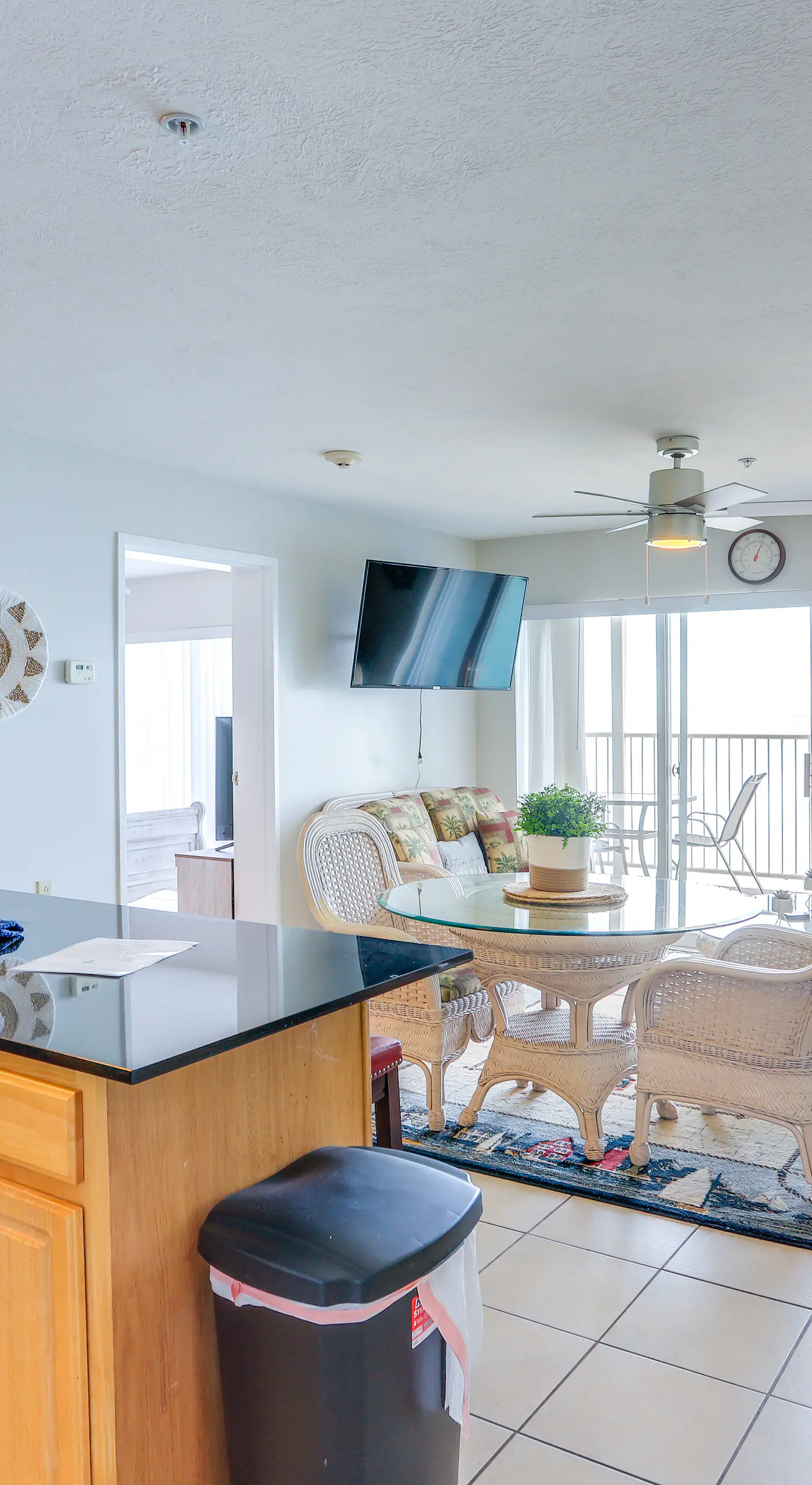 Cozy Lakefront Middle Bass Retreat w/ Balcony