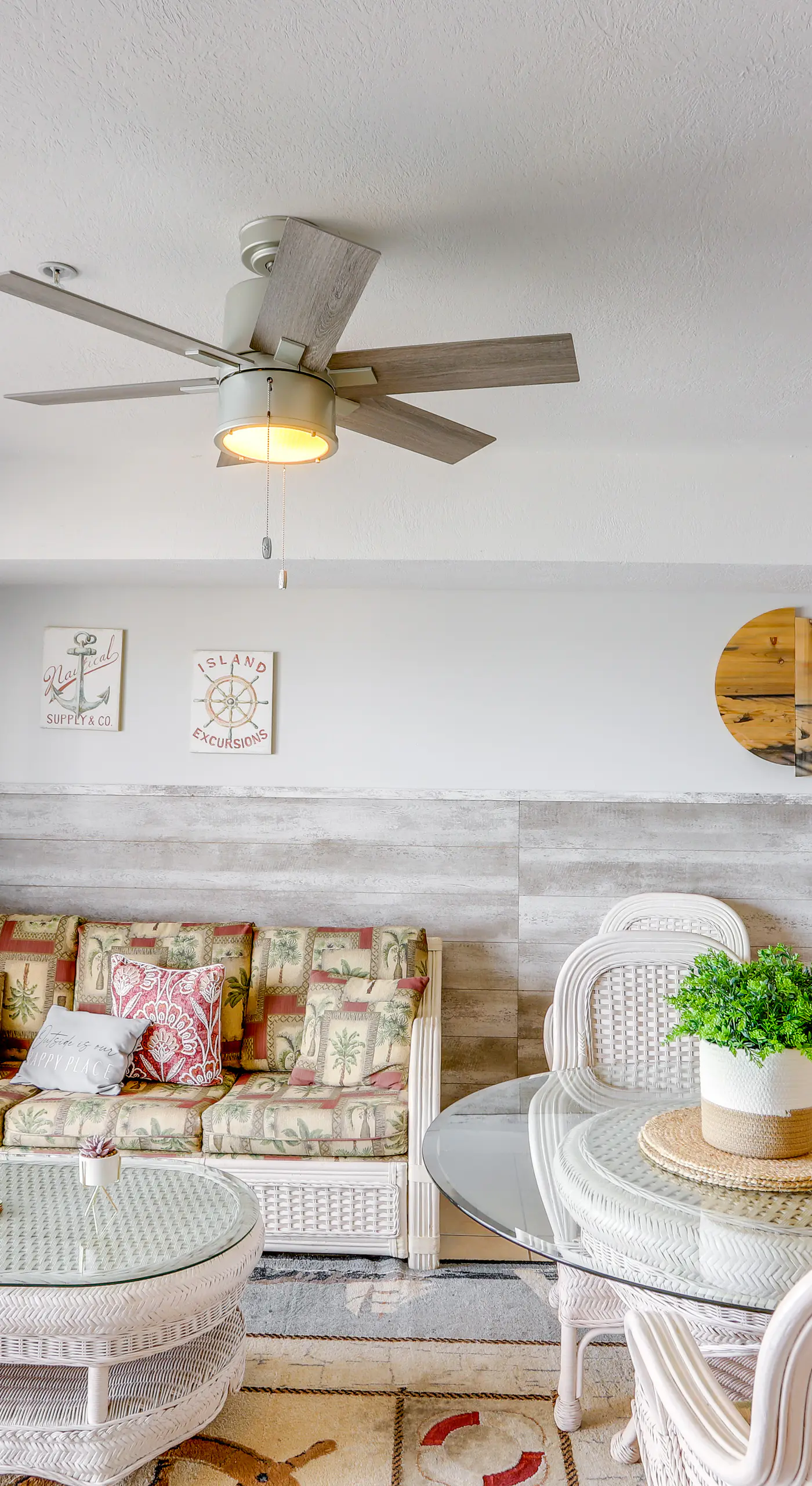 Cozy Lakefront Middle Bass Retreat w/ Balcony