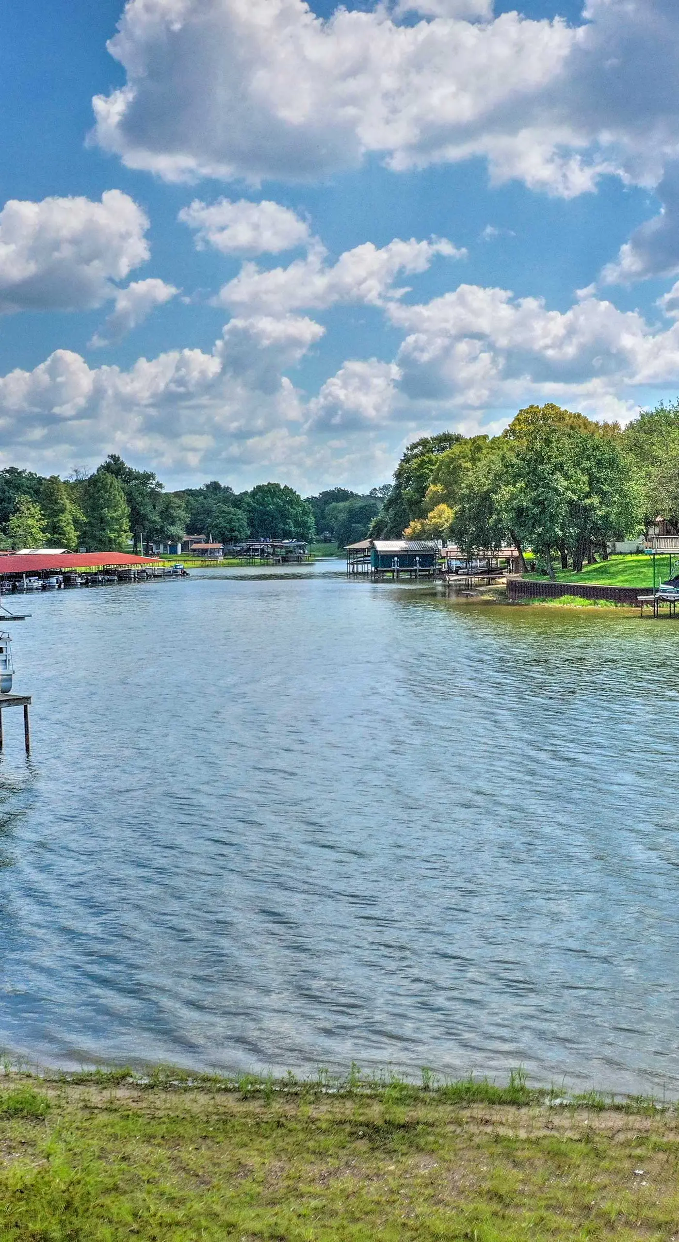 On-Site Boat Launch: Gun Barrel City Lake House