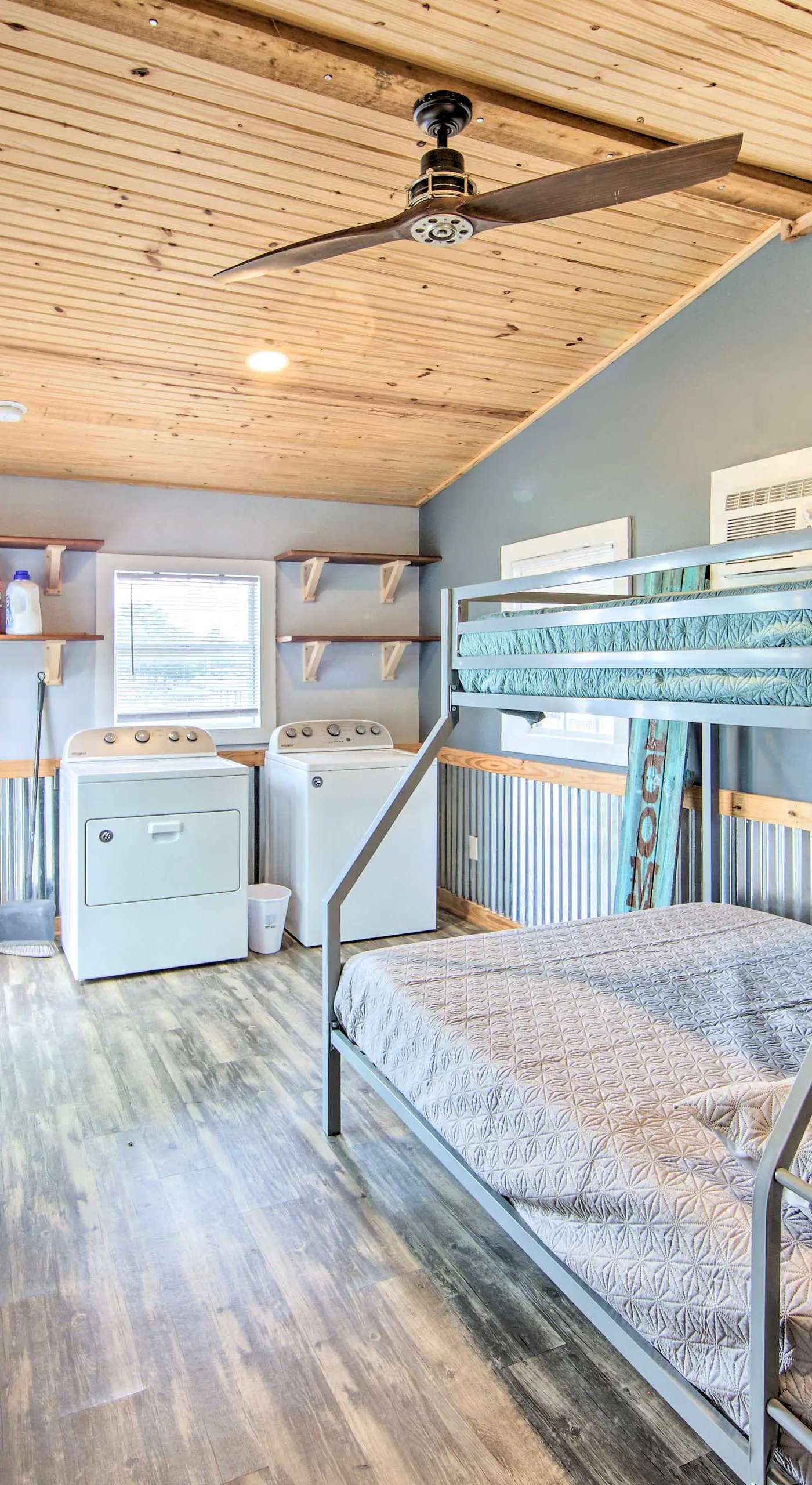 On-Site Boat Launch: Gun Barrel City Lake House