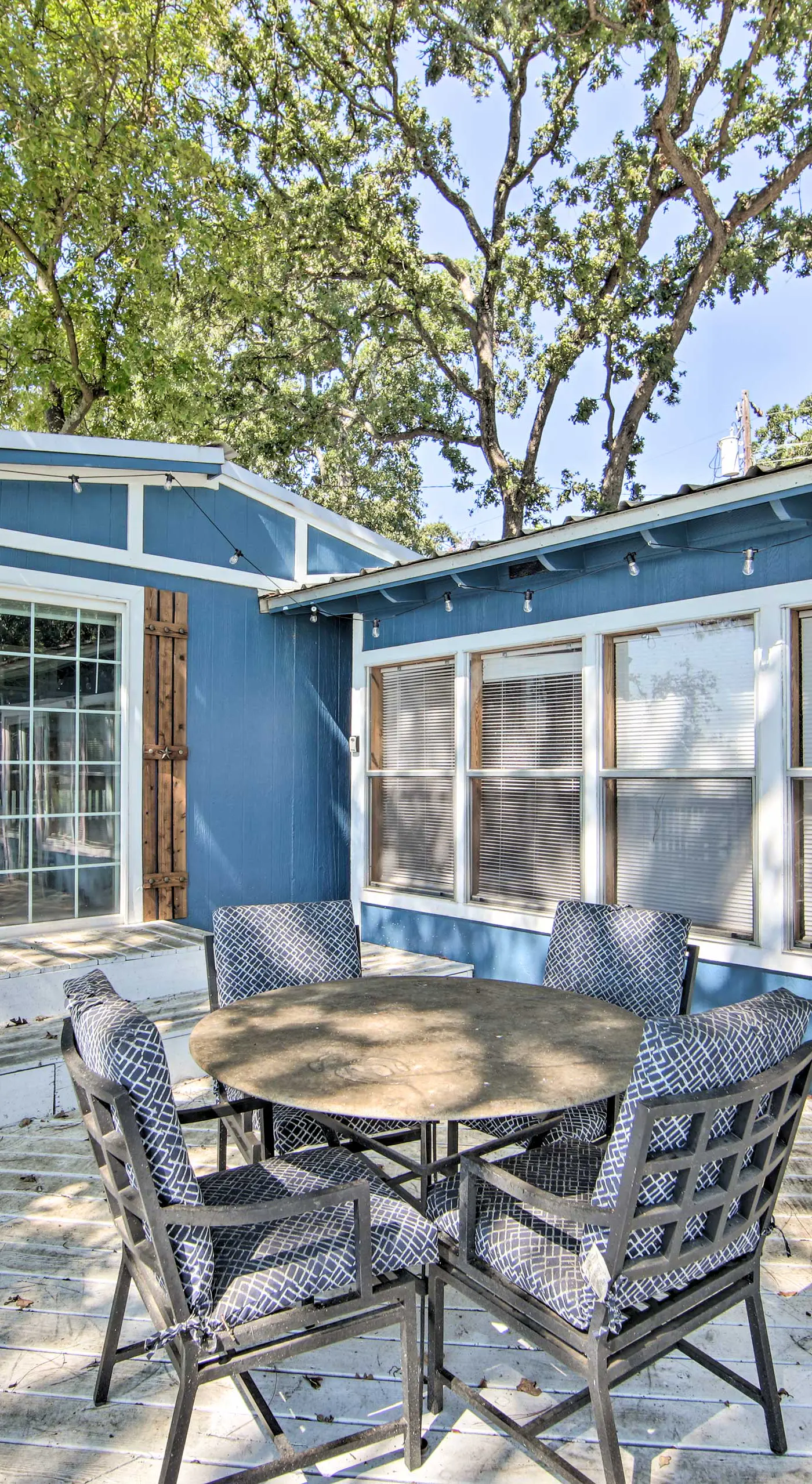 On-Site Boat Launch: Gun Barrel City Lake House