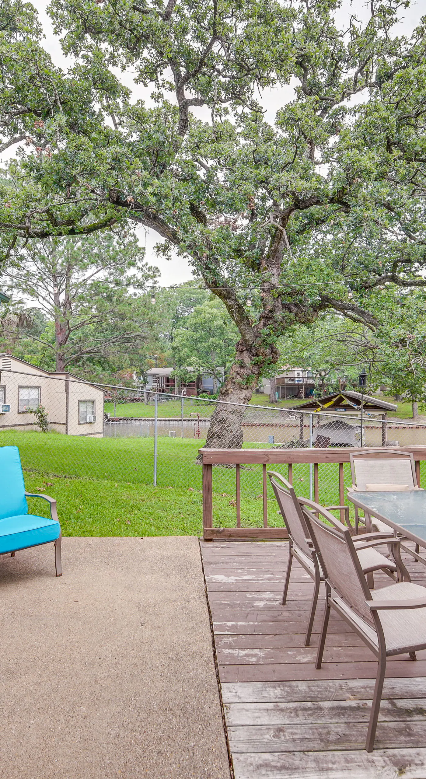 Lakefront Gun Barrel City Home w/ Dock & Deck