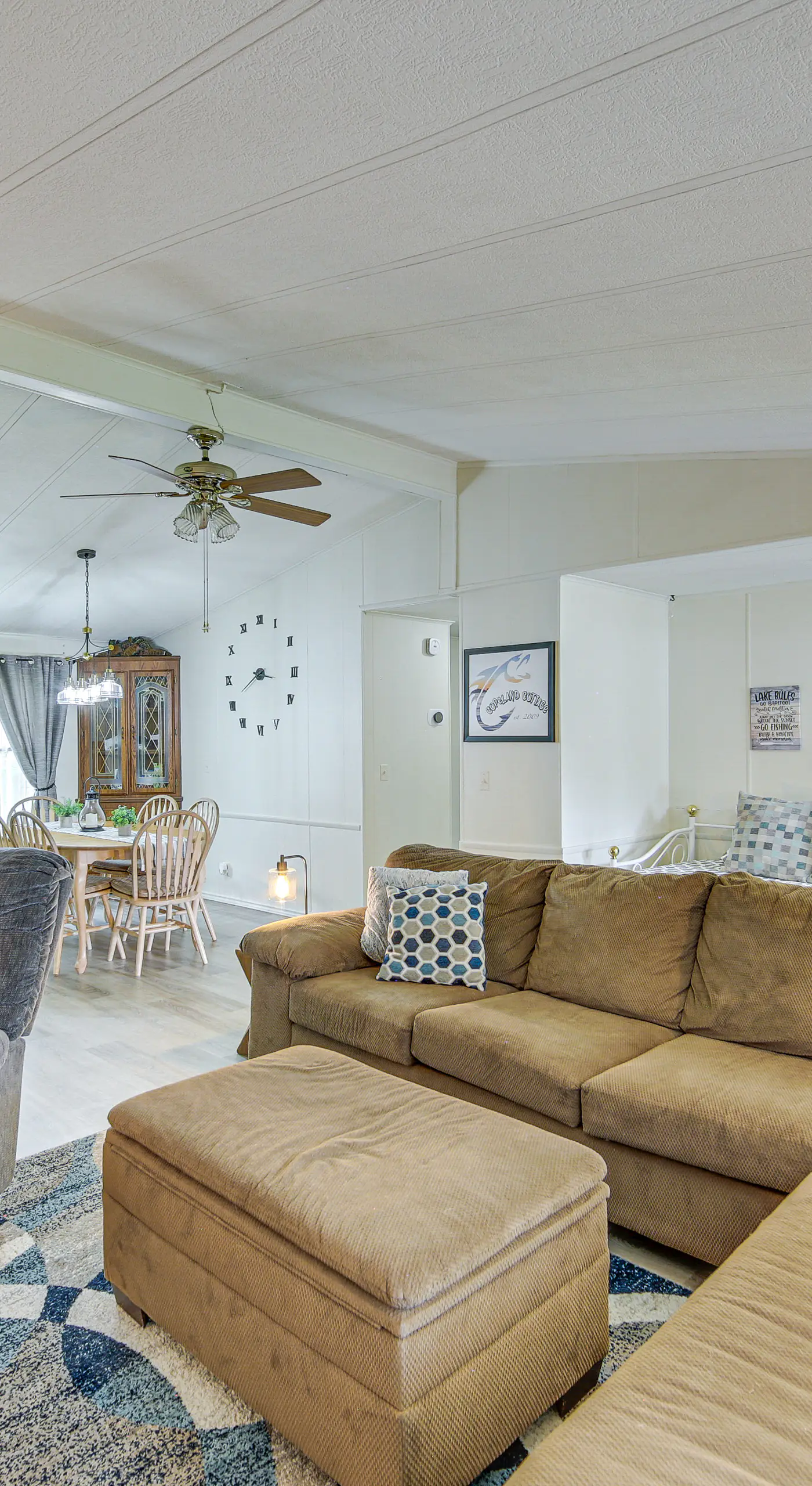 Lakefront Gun Barrel City Home w/ Dock & Deck