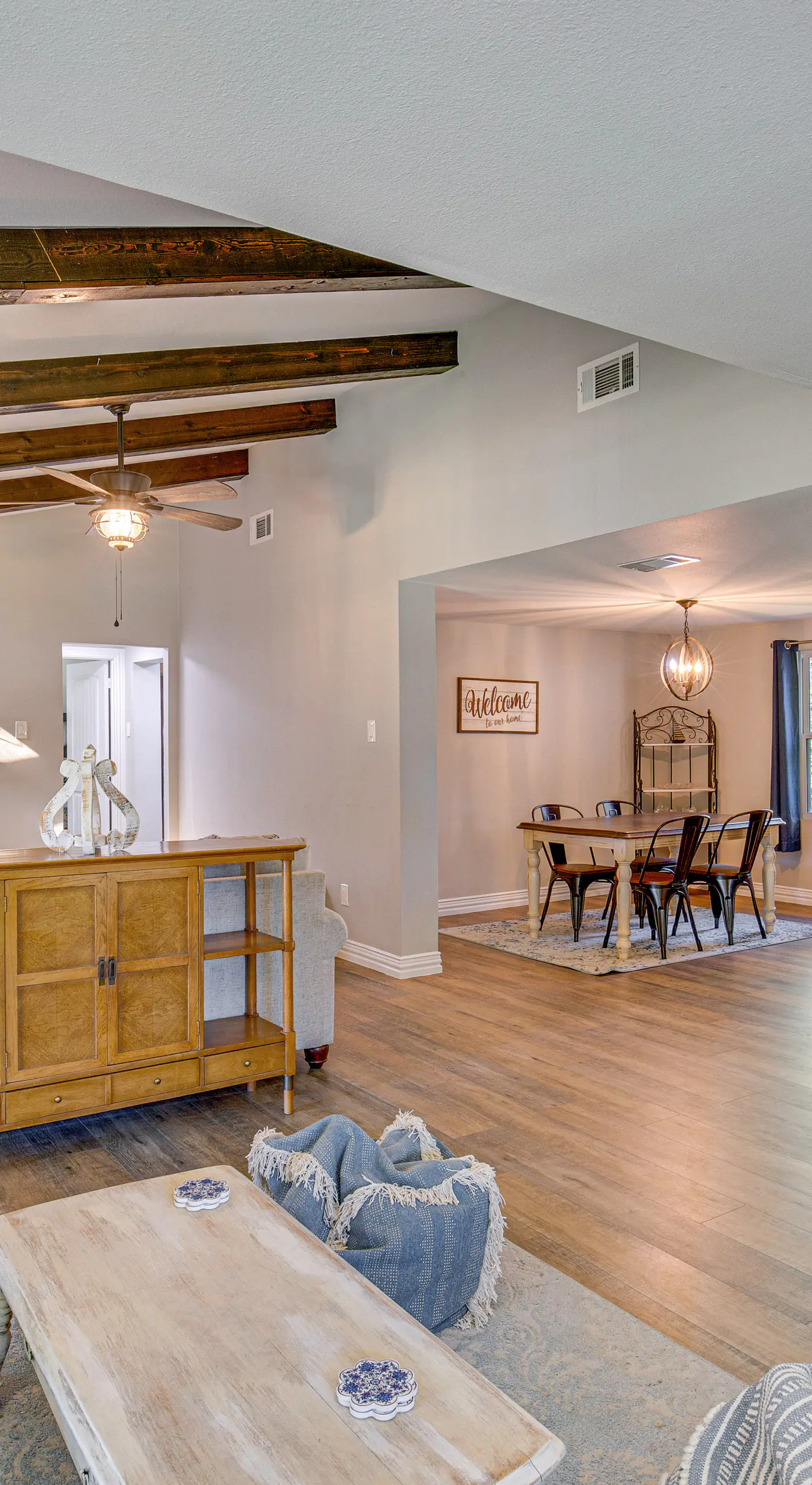 Waterfront Retreat w/ Hot Tub in Gun Barrel City!