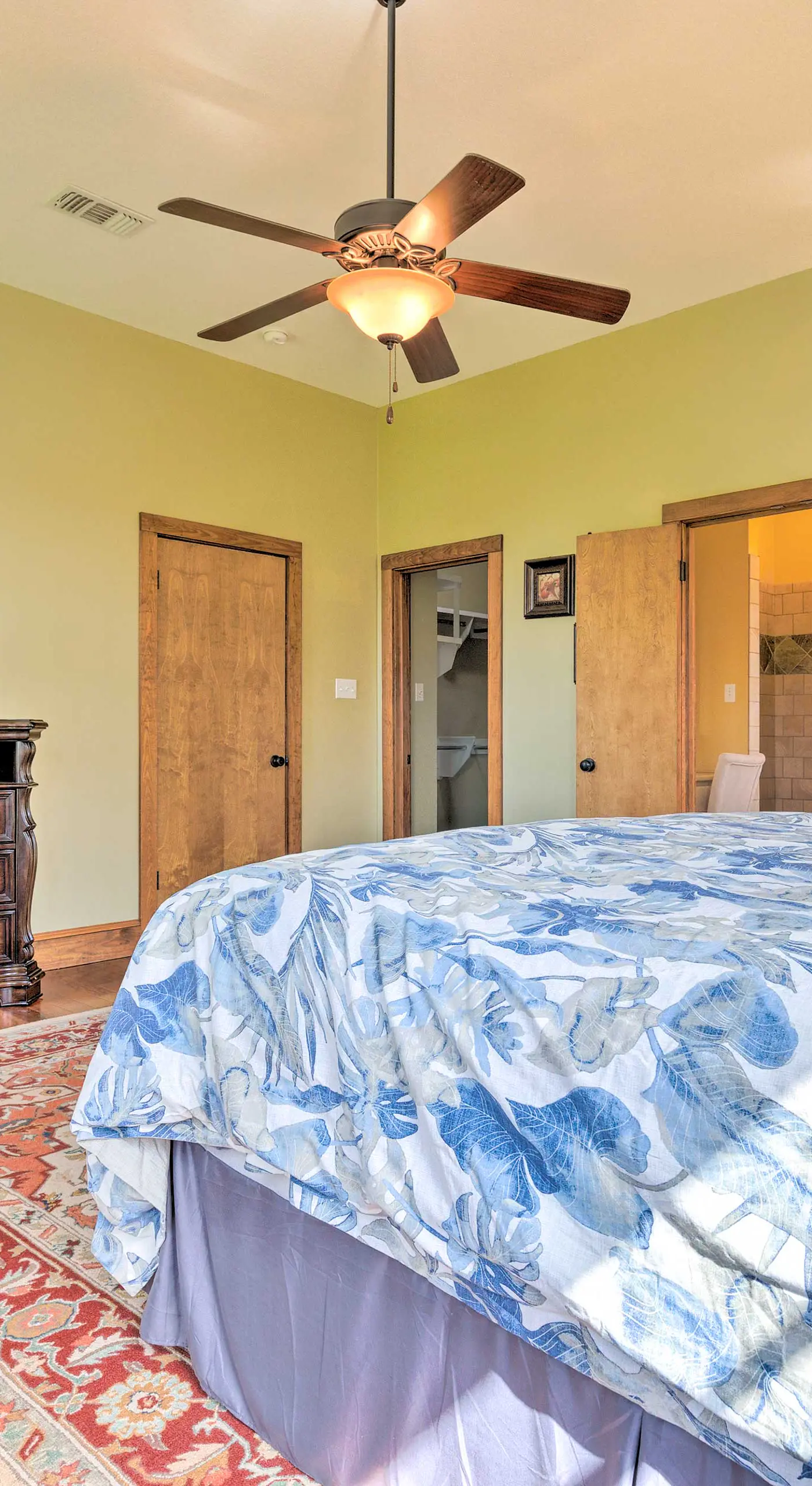 Bright Waveland Home - Walk to Beach Access!