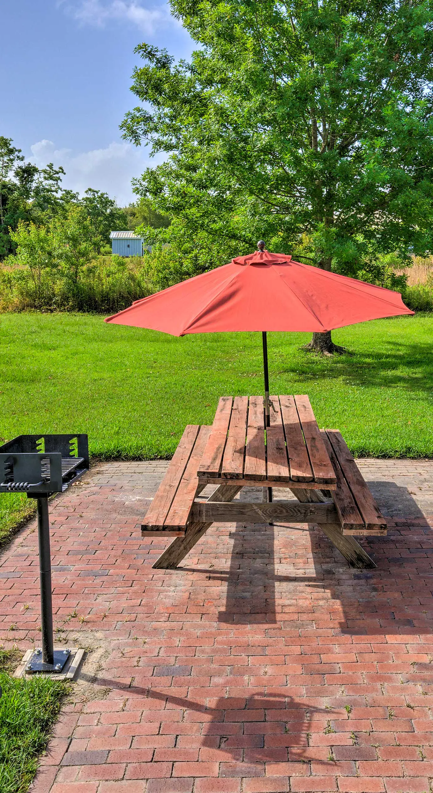 Bright Waveland Home - Walk to Beach Access!