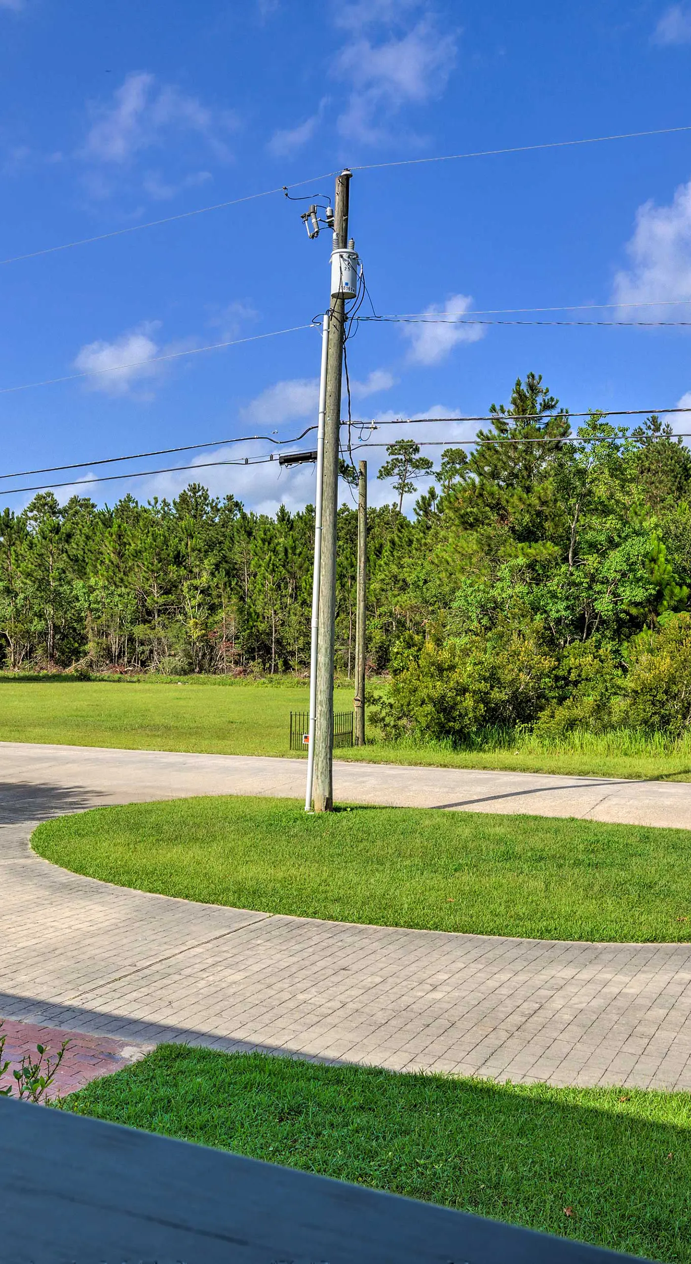 Bright Waveland Home - Walk to Beach Access!