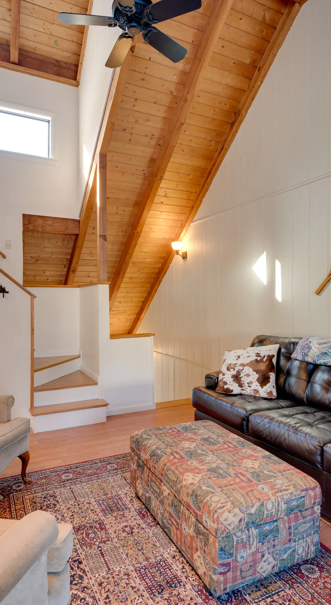 Unique Thornton Townhome: Swim, Ski, & Hike!