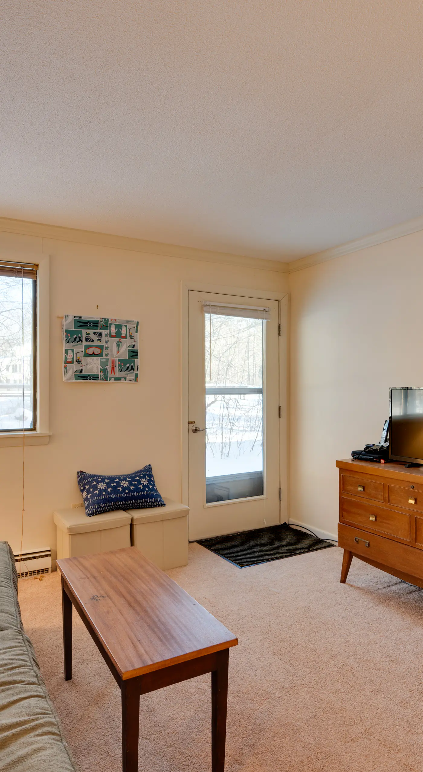 Unique Thornton Townhome: Swim, Ski, & Hike!