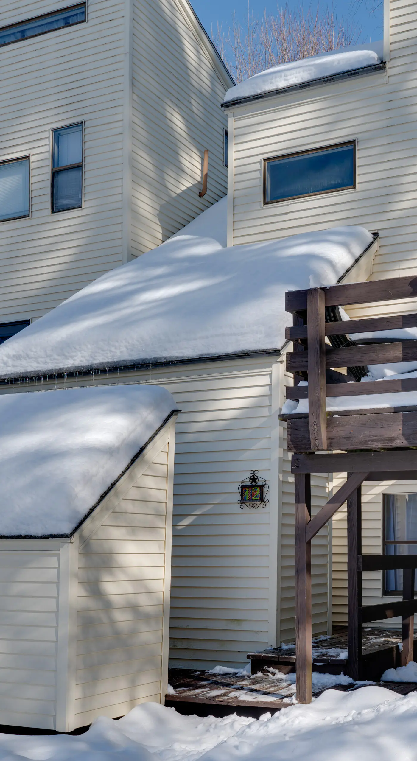 Unique Thornton Townhome: Swim, Ski, & Hike!