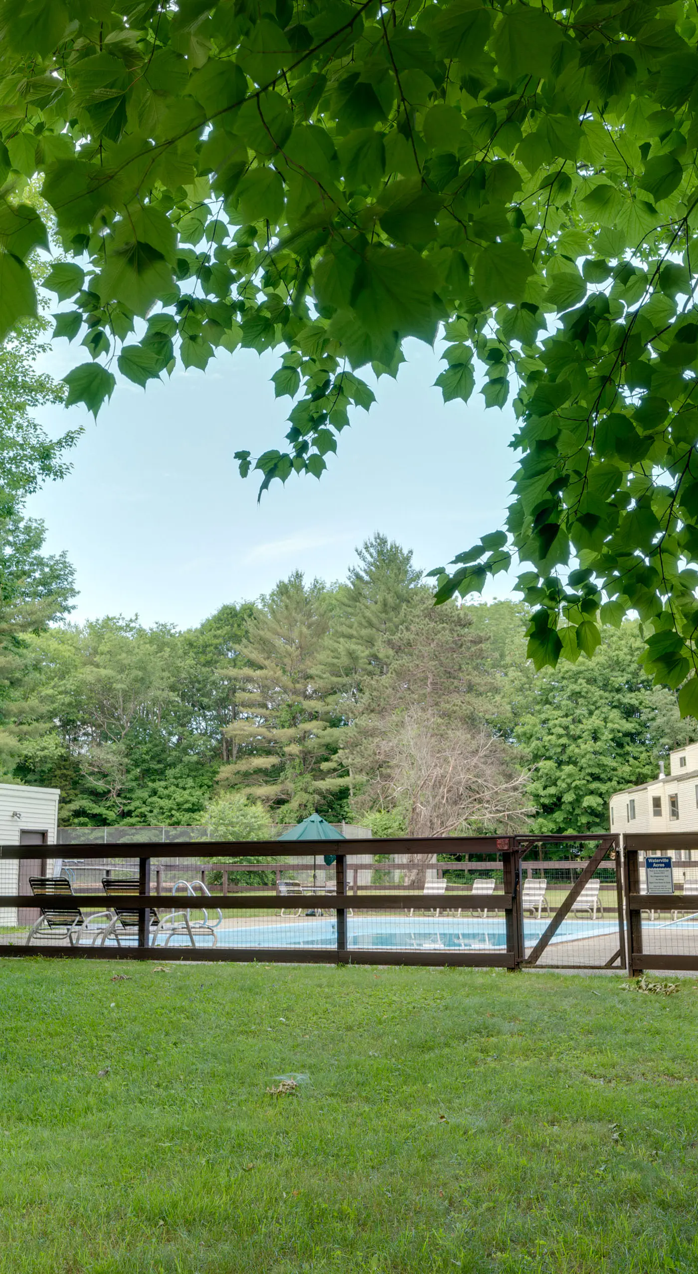 Unique Thornton Townhome: Swim, Ski, & Hike!
