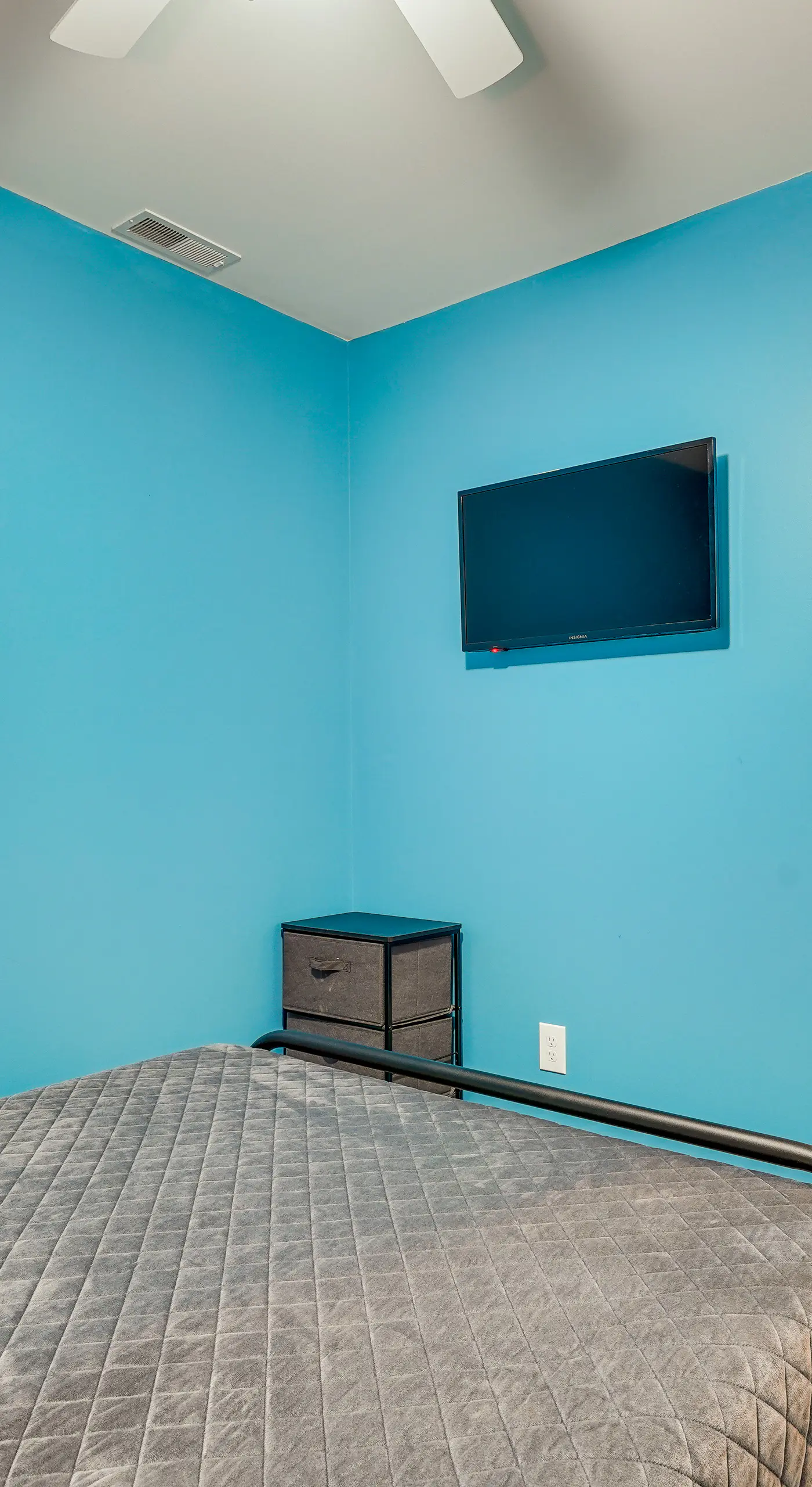 Zanesville Vacation Rental: 2 Mi to Downtown!