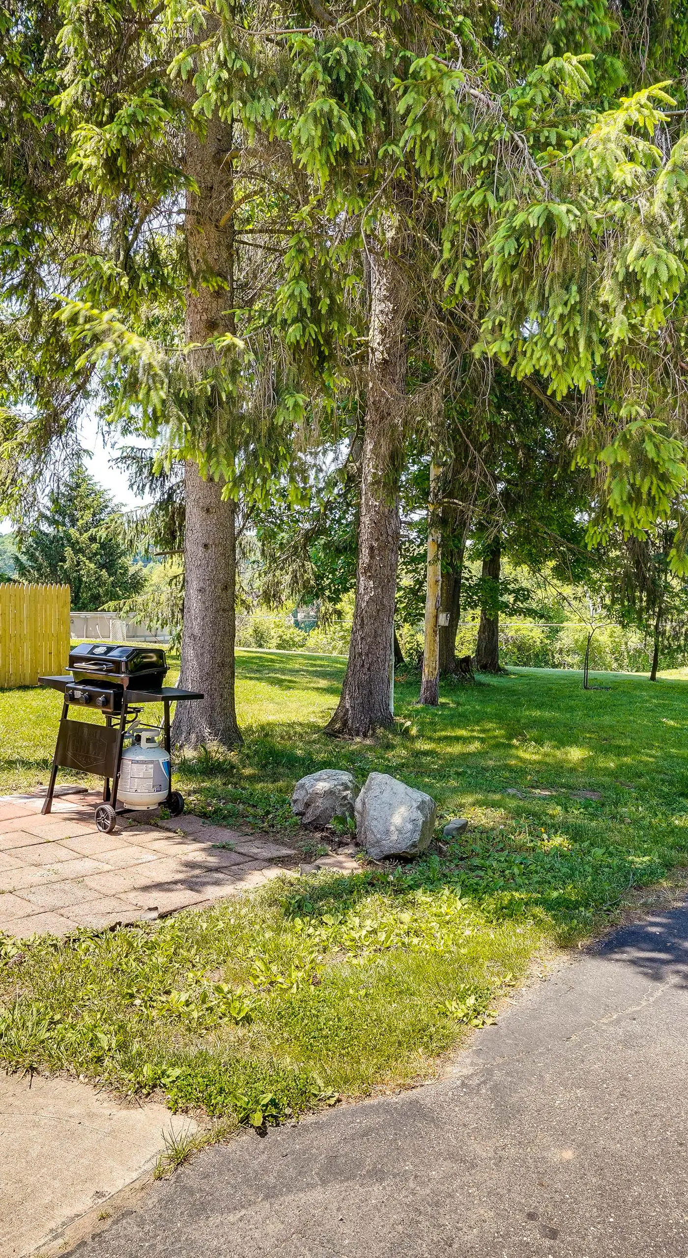 Zanesville Vacation Rental: 2 Mi to Downtown!