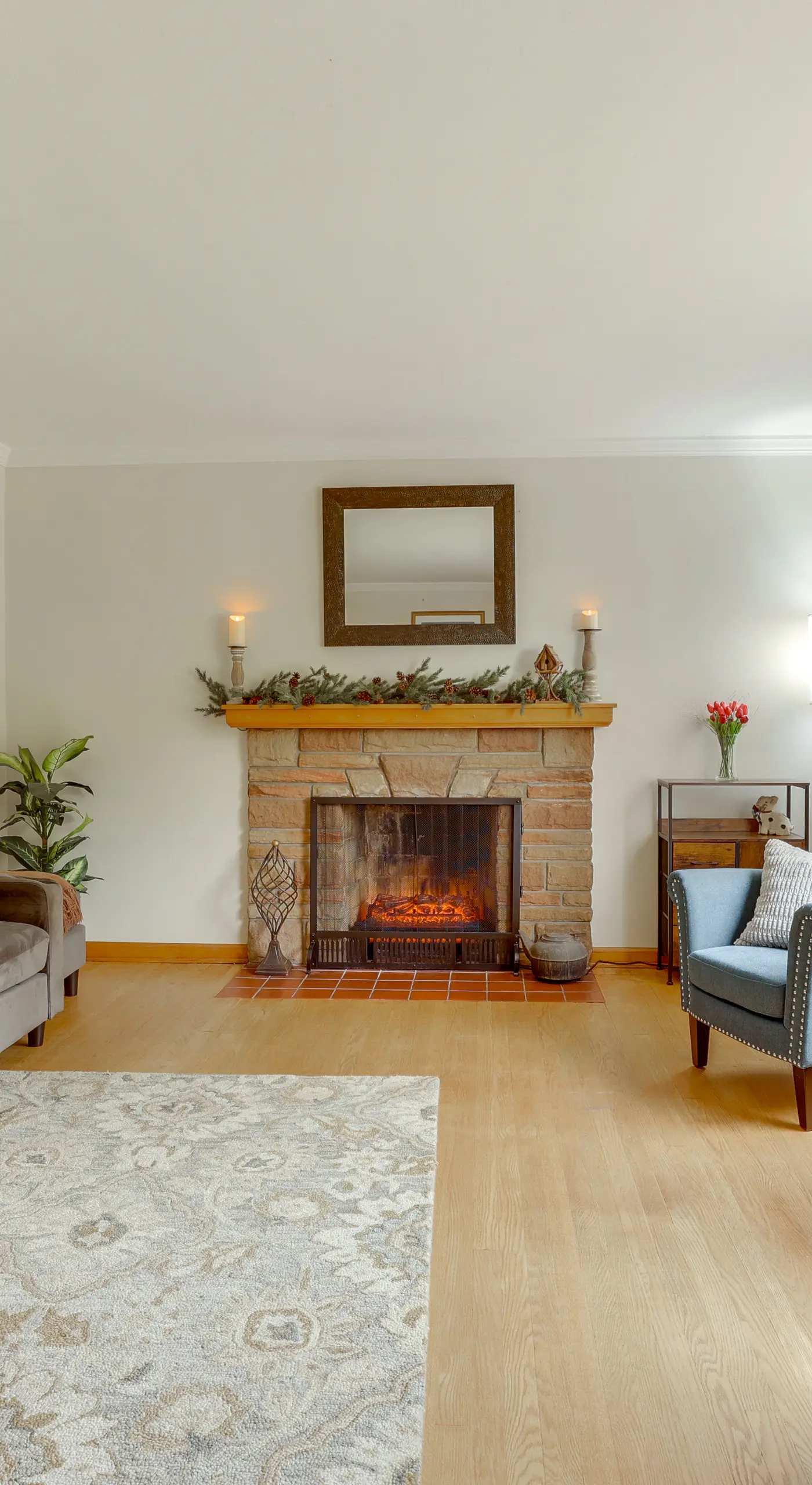 4 Mi to Main Street! Family Getaway in Zanesville