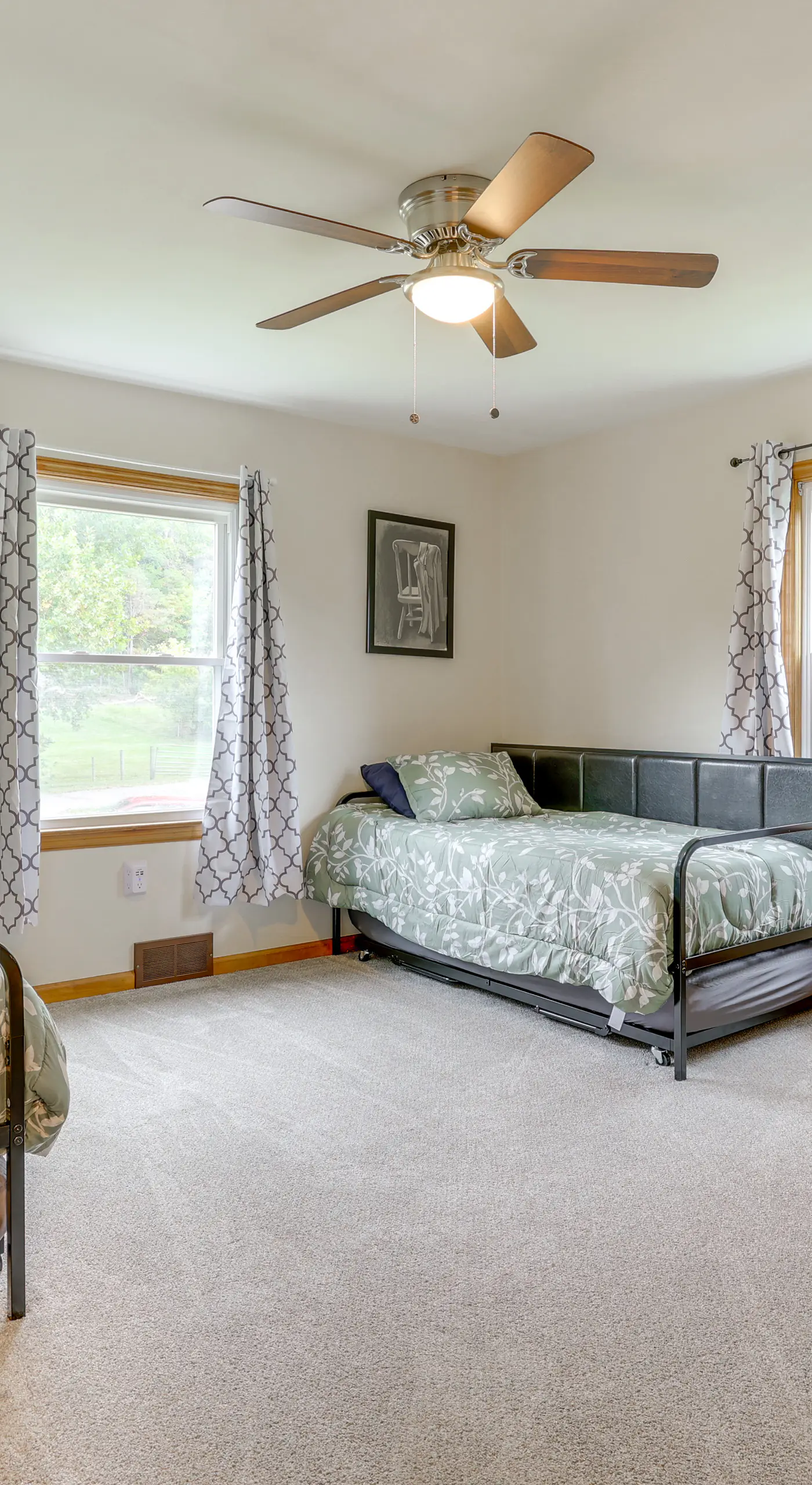 4 Mi to Main Street! Family Getaway in Zanesville