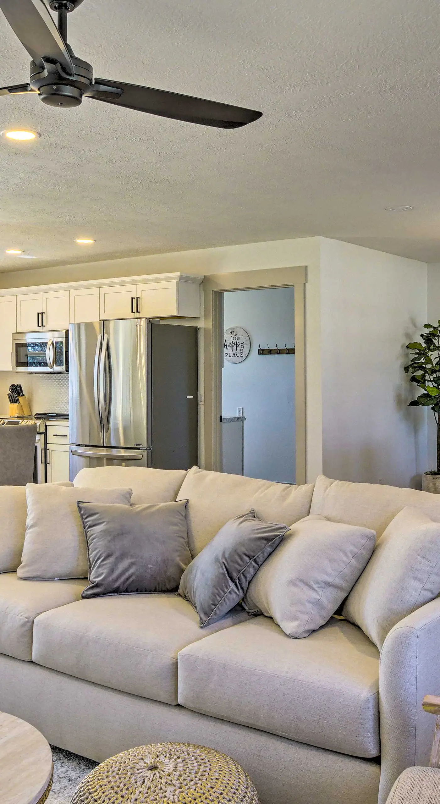Retreat w/ Deck ~ 9 Mi to Downtown Springfield