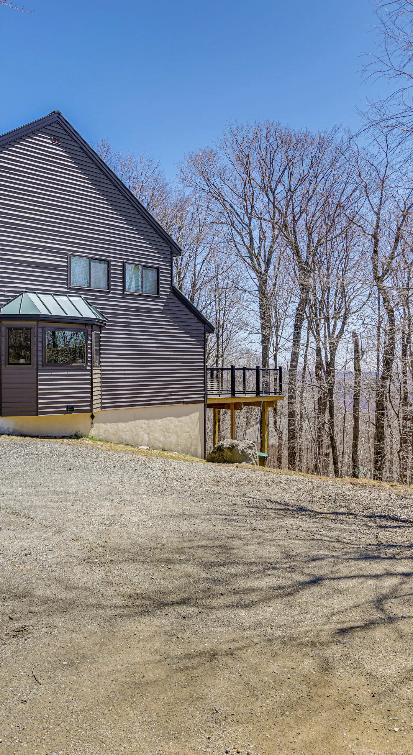 Deck & Game Room: Family Wilmington Retreat