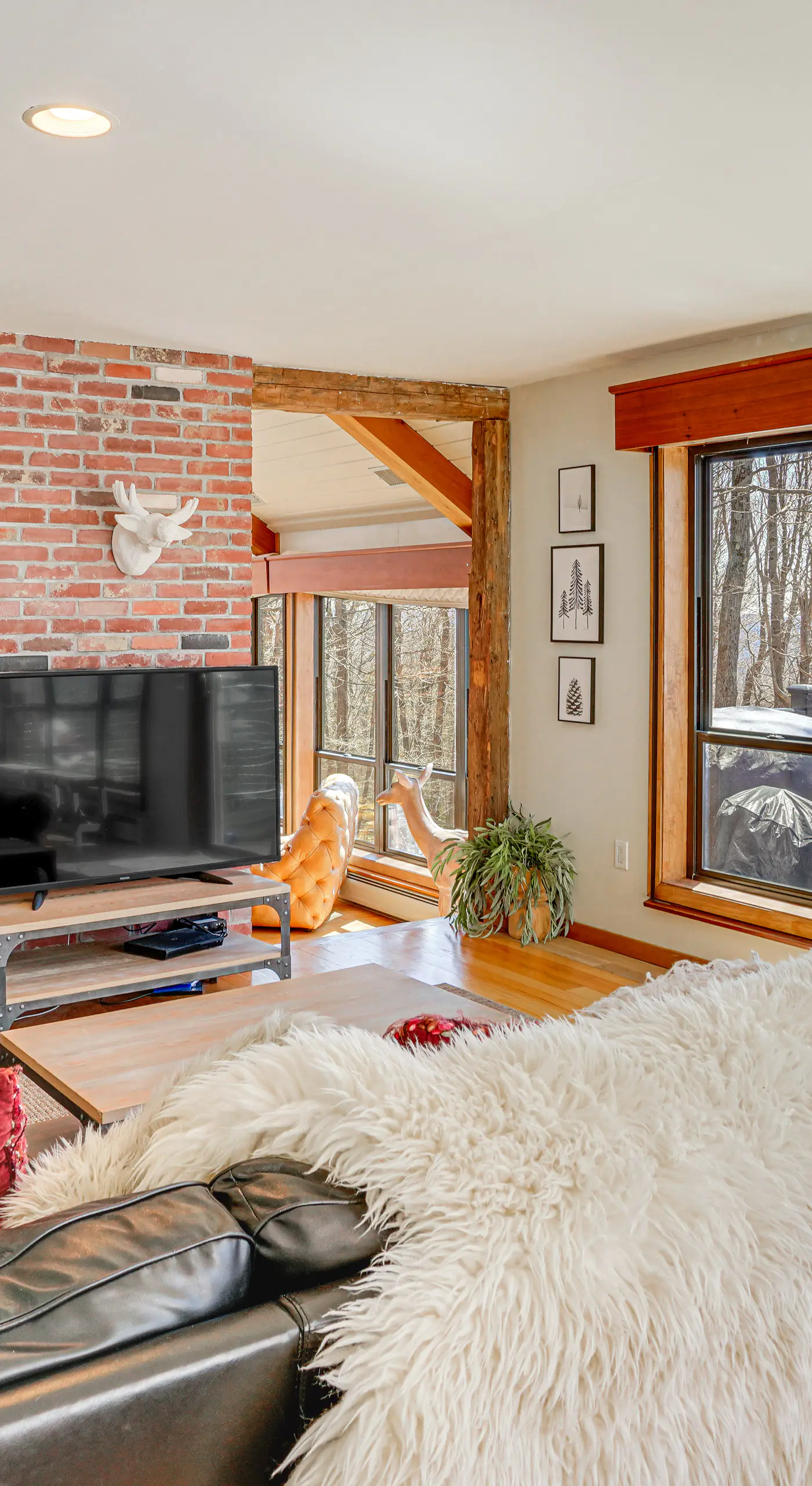 Deck & Game Room: Family Wilmington Retreat