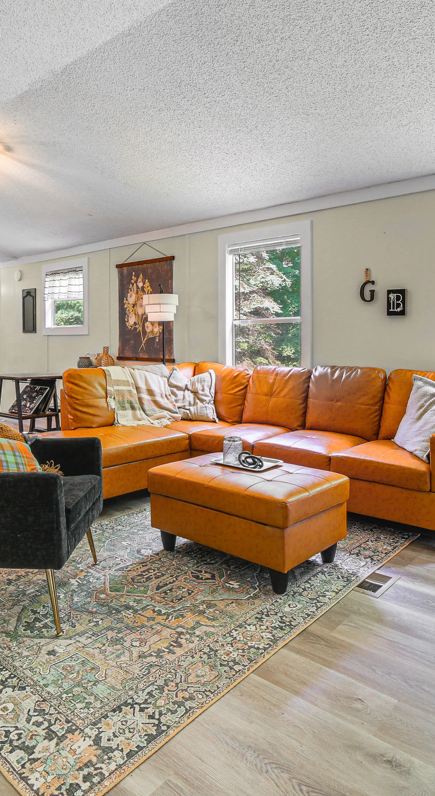 Peaceful Brookside Getaway ~10 Mi to Okemo Slopes!