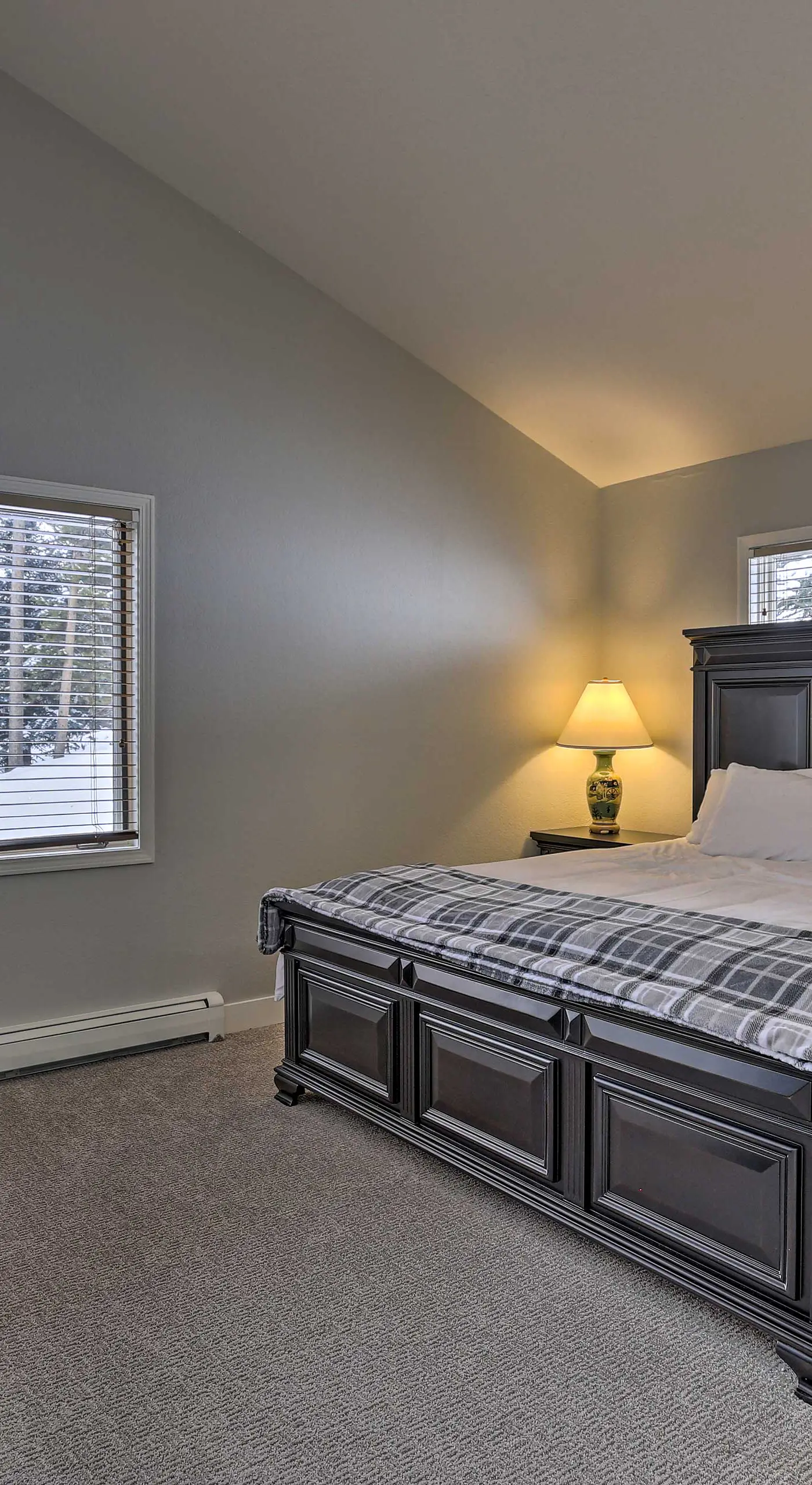 Avon Duplex w/ Hot Tub: Near Vail Hiking & Golf!