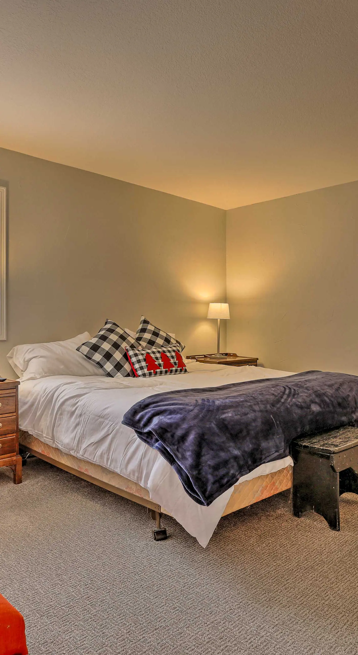 Avon Duplex w/ Hot Tub: Near Vail Hiking & Golf!