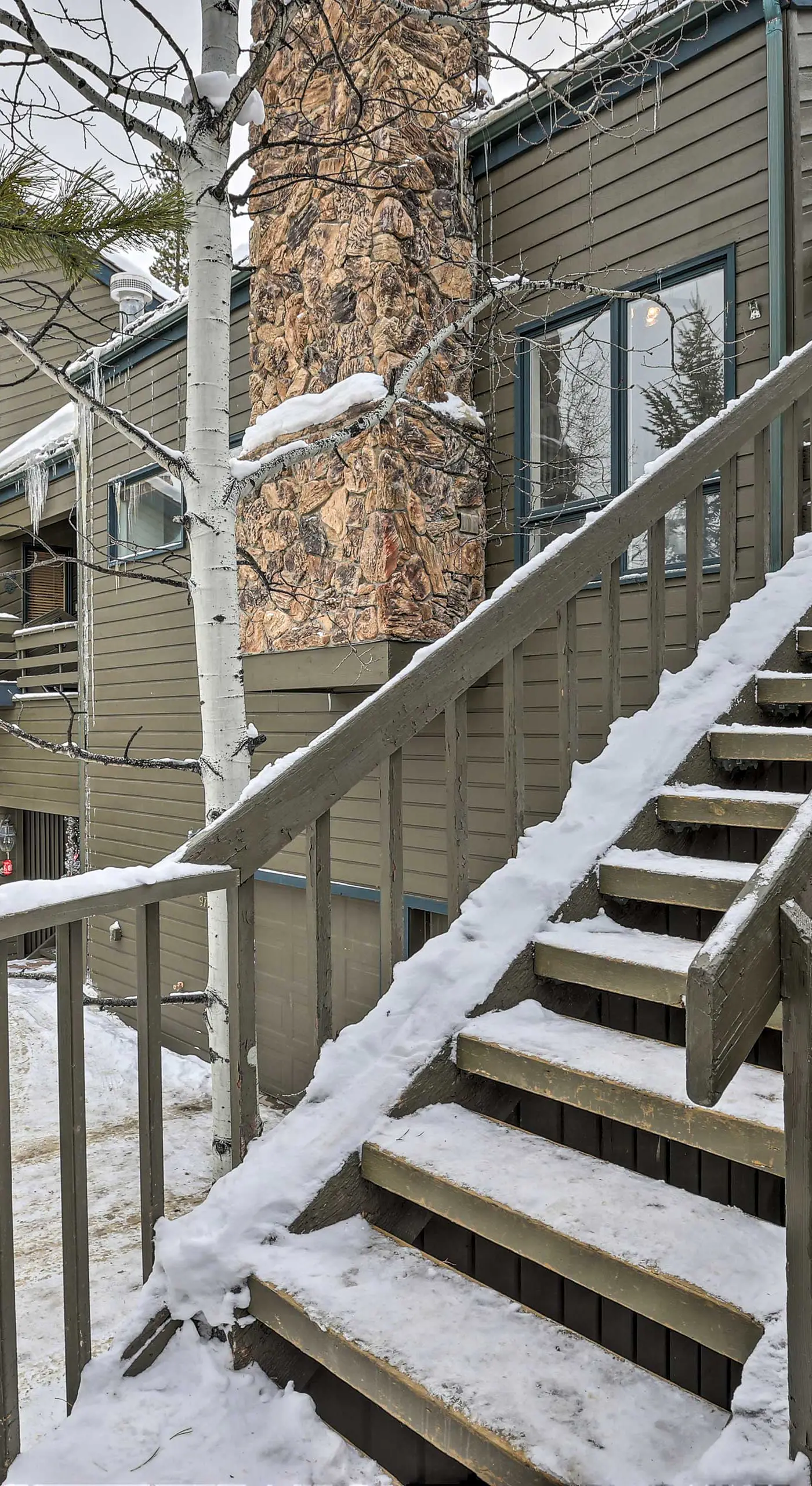 Avon Duplex w/ Hot Tub: Near Vail Hiking & Golf!