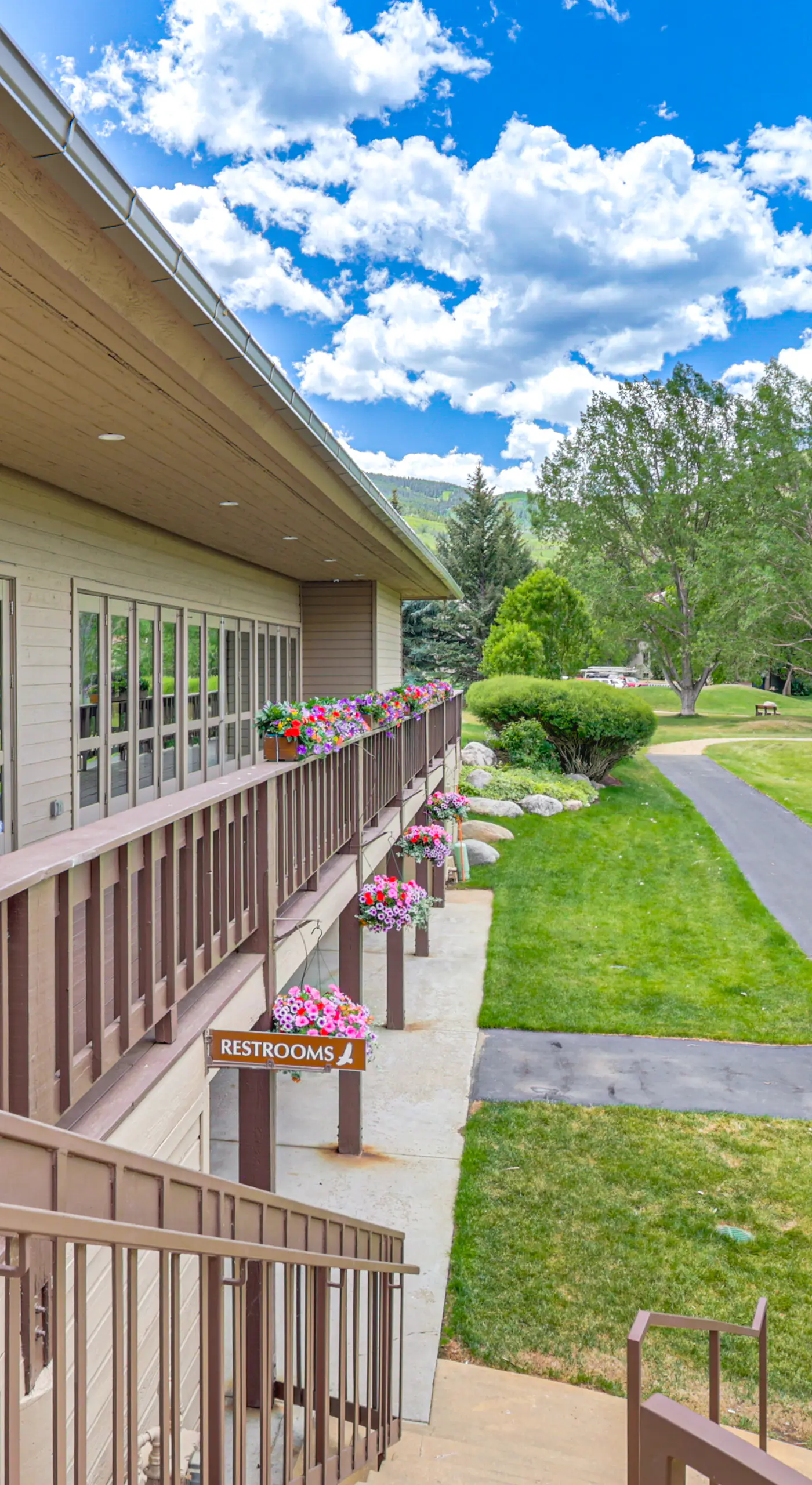 Avon Duplex w/ Hot Tub: Near Vail Hiking & Golf!