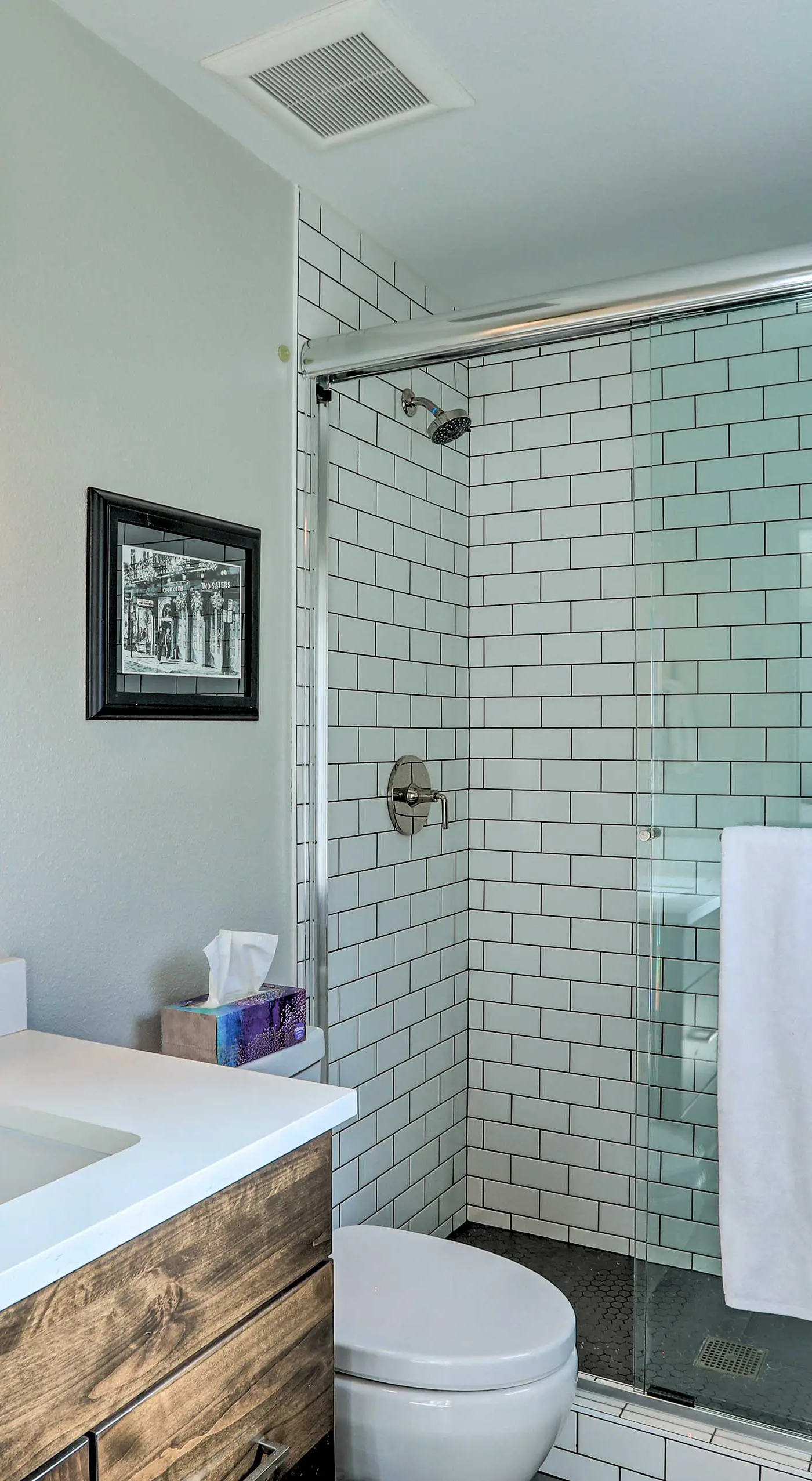 Roomy Avon Family Chalet w/ Hot Tub in EagleVail!