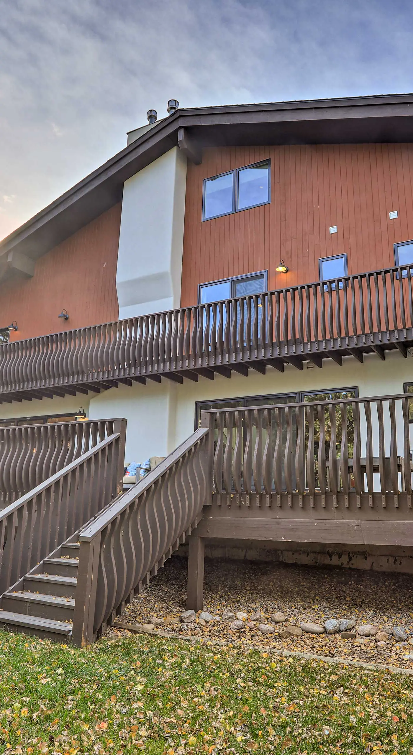 Roomy Avon Family Chalet w/ Hot Tub in EagleVail!