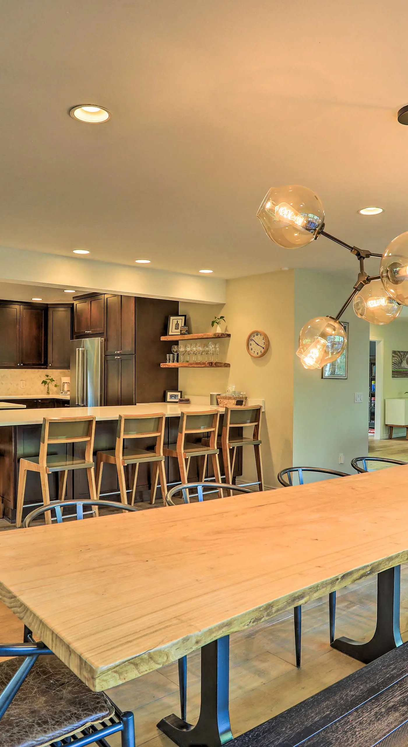 Roomy Avon Family Chalet w/ Hot Tub in EagleVail!